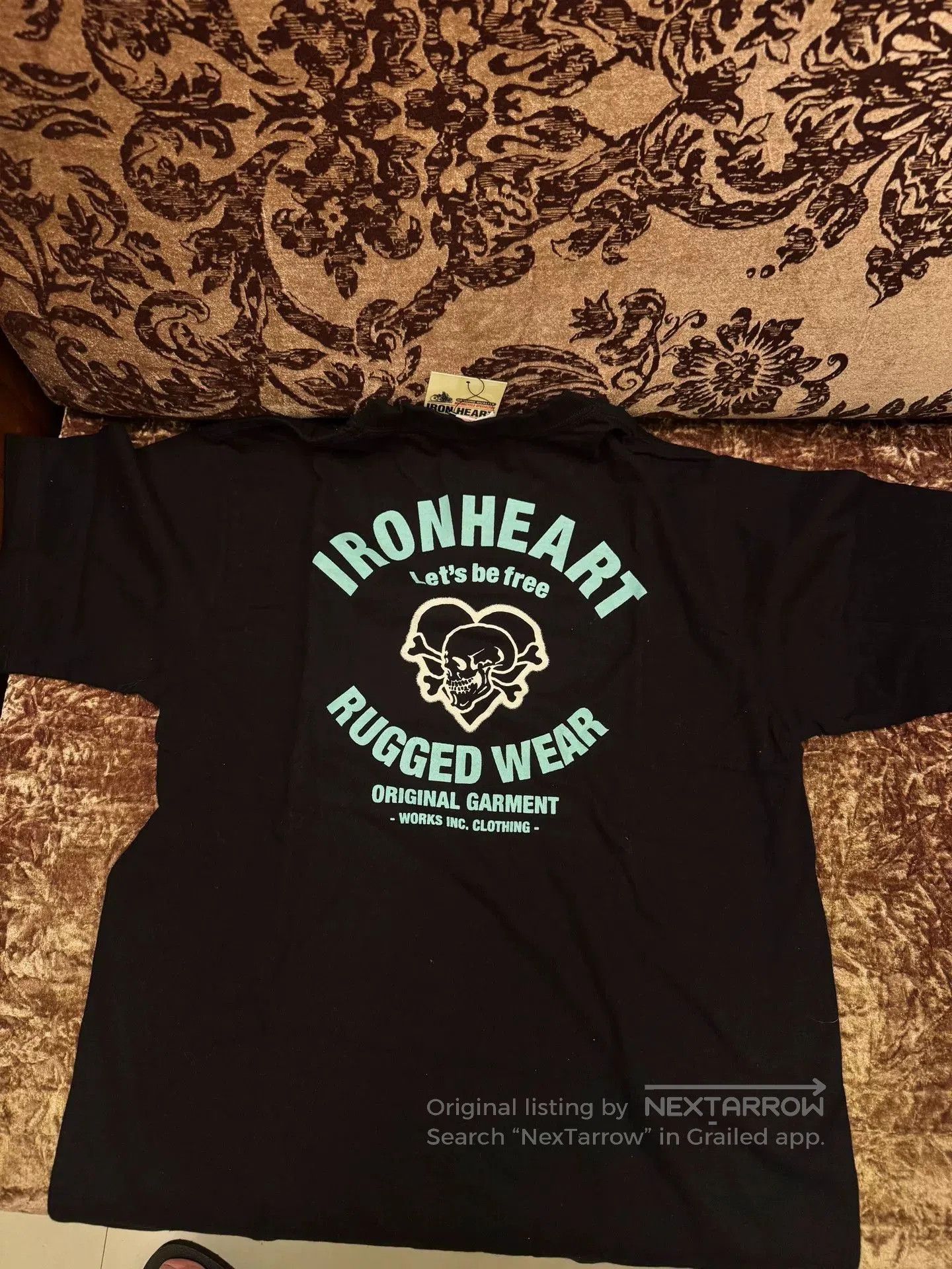 Iron Heart Iron Heart Short Sleeve T. Size US S / EU 44-46 / 1 - 3 Thumbnail