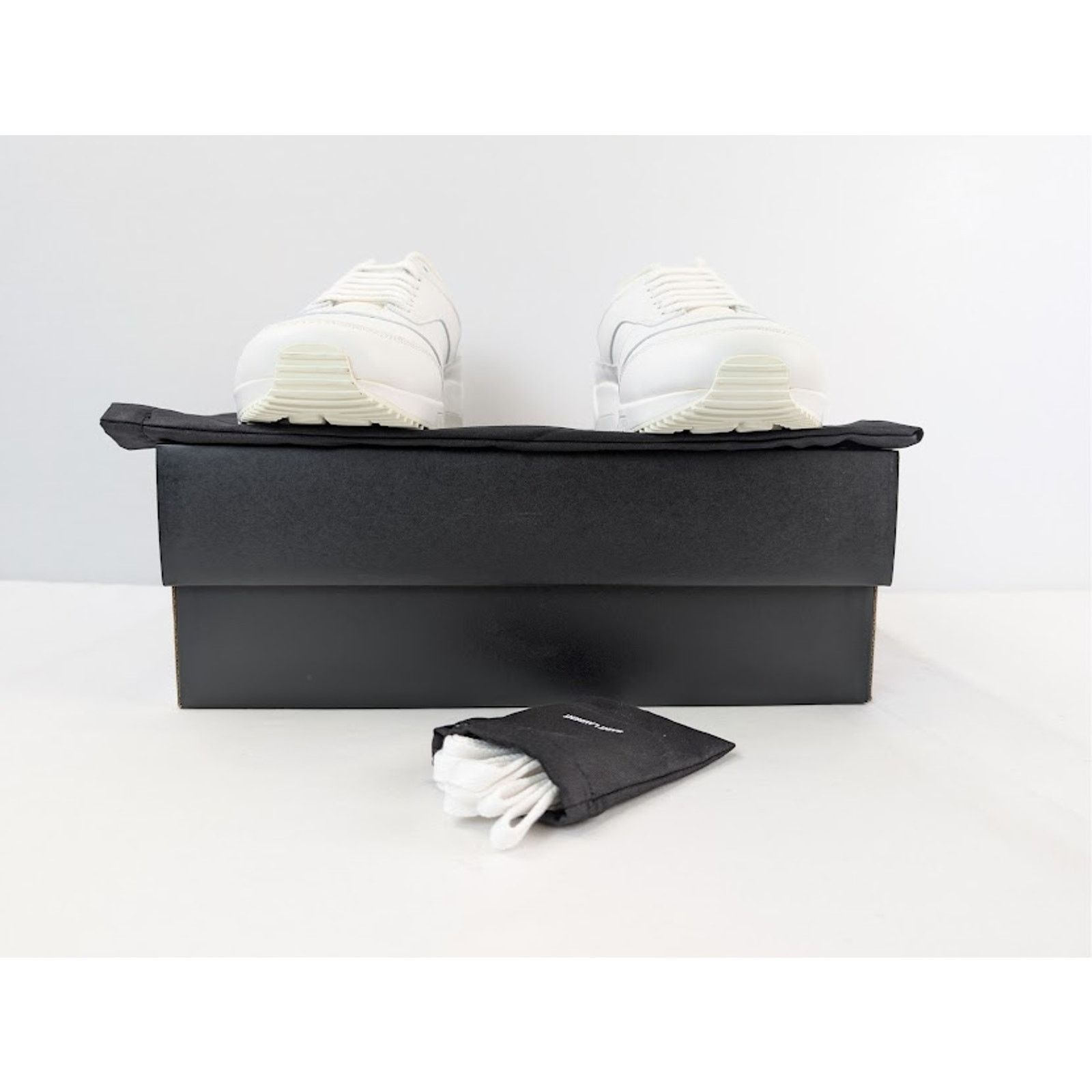Saint Laurent Paris o1rshd1 Bump Low-Top Sneakers in Blanc Optique / Bianco Size US 10 / EU 43 - 19 Thumbnail