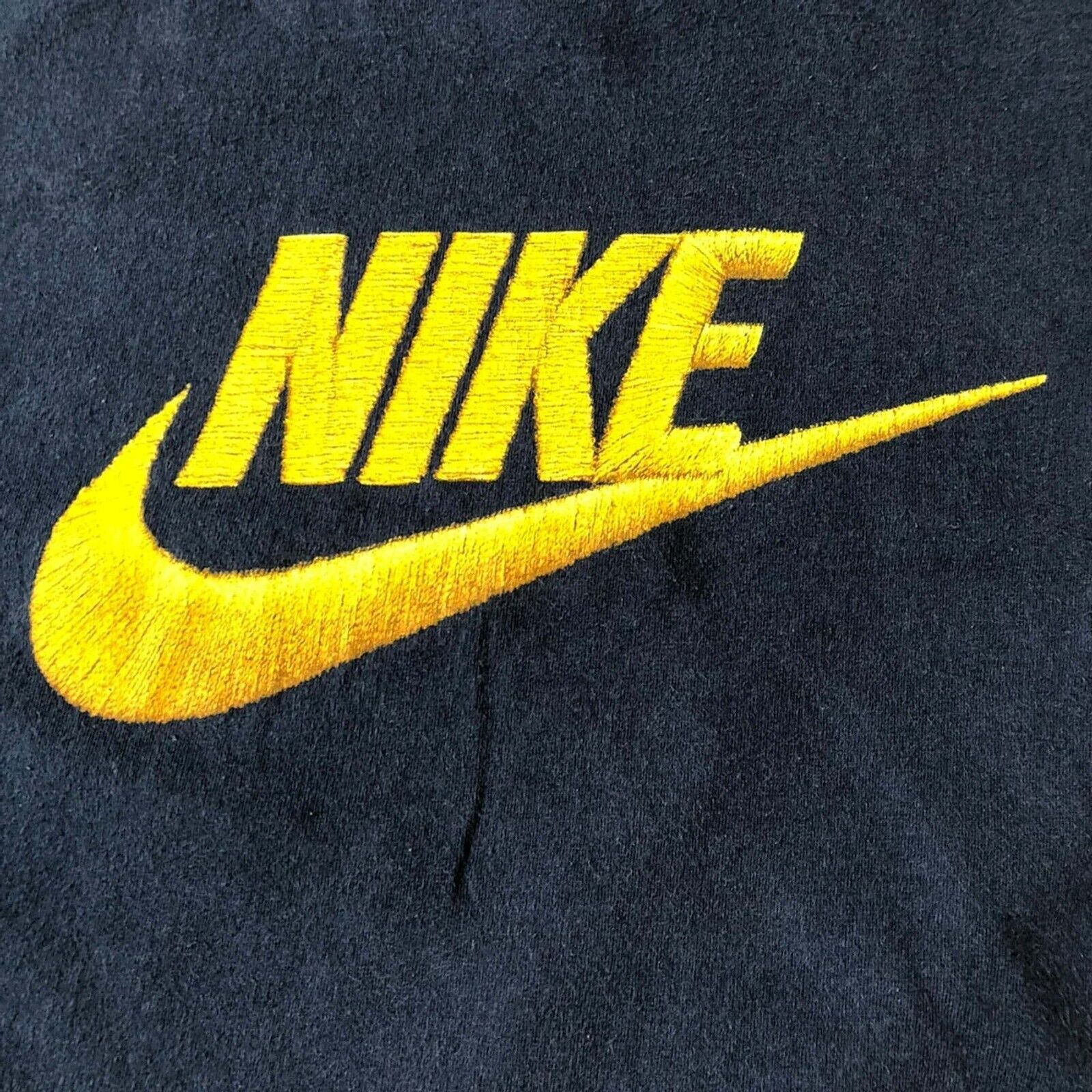 Nike Vintage 90s Nike T Shirt Sportswear Swoosh Short Sleeve Tee Size US L / EU 52-54 / 3 - 2 Thumbnail