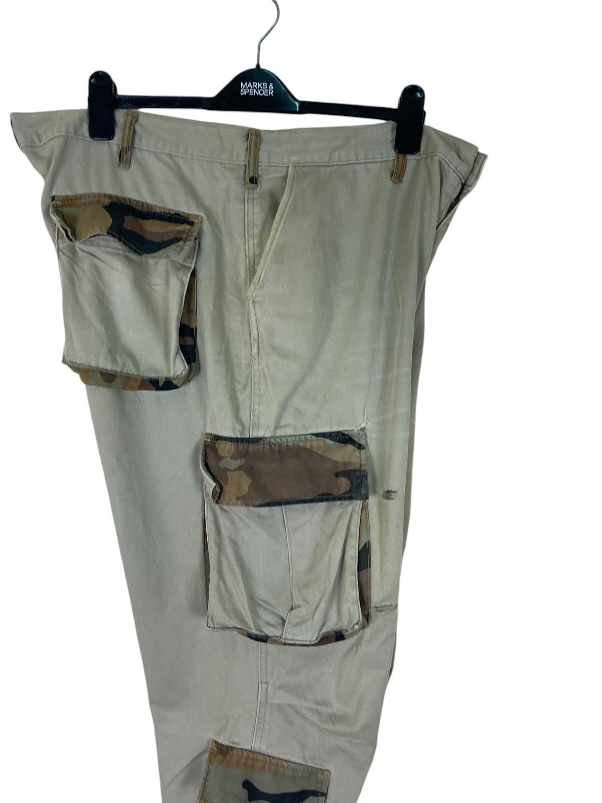 Japanese Brand Oversize Japanese Brand Multi Pocket Camo Cargo Pants Size US 40 / EU 56 - 13 Thumbnail