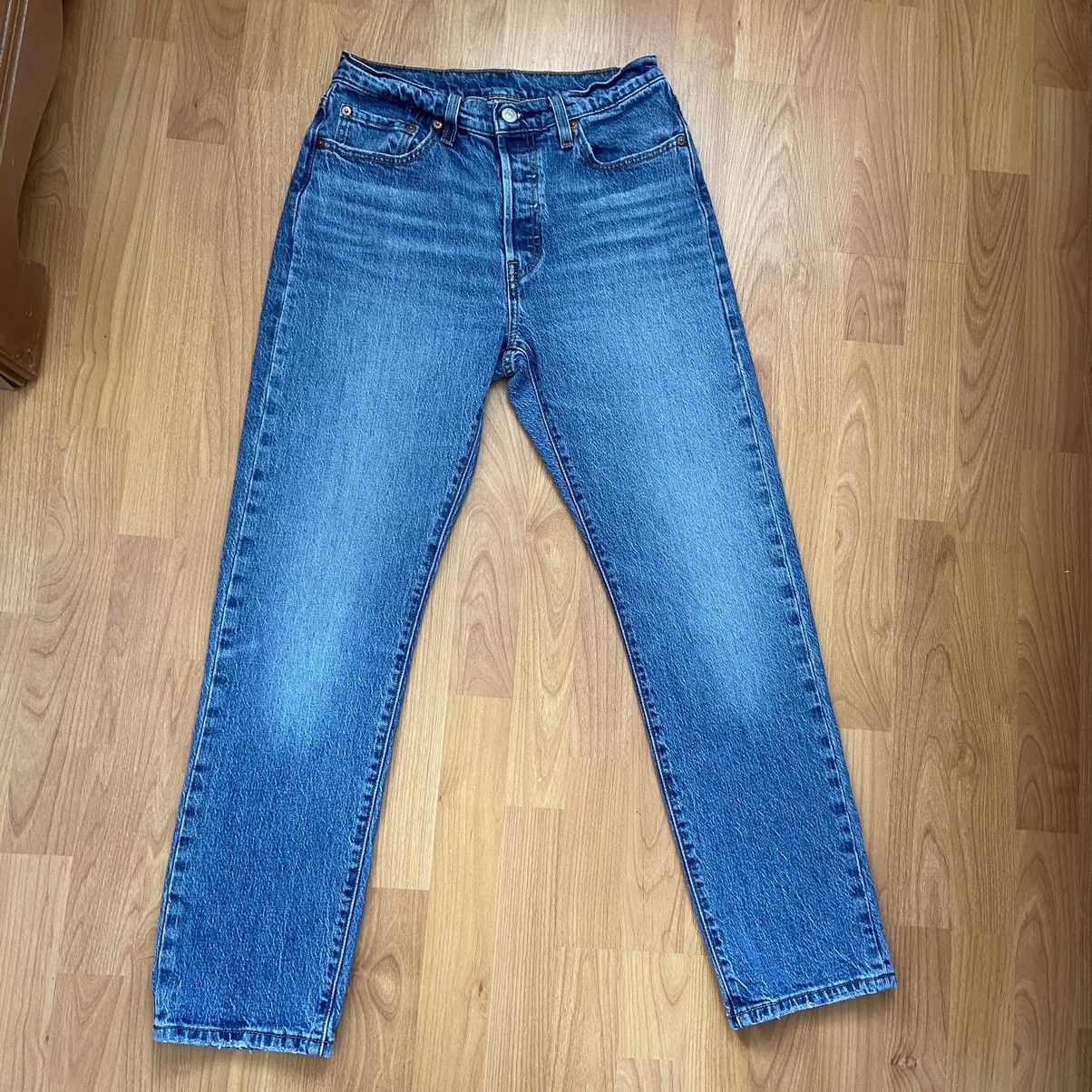 Levi's Levi’s Men’s 501 Button Fly Jeans Size 29x30 Size US 29 - 1 Thumbnail