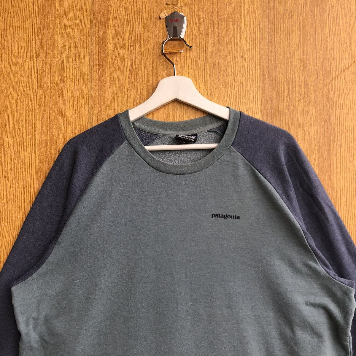 Patagonia Vintage Patagonia Long Sleeve T-shirt Big Logo Size US XXL / EU 58 / 5 - 4 Thumbnail