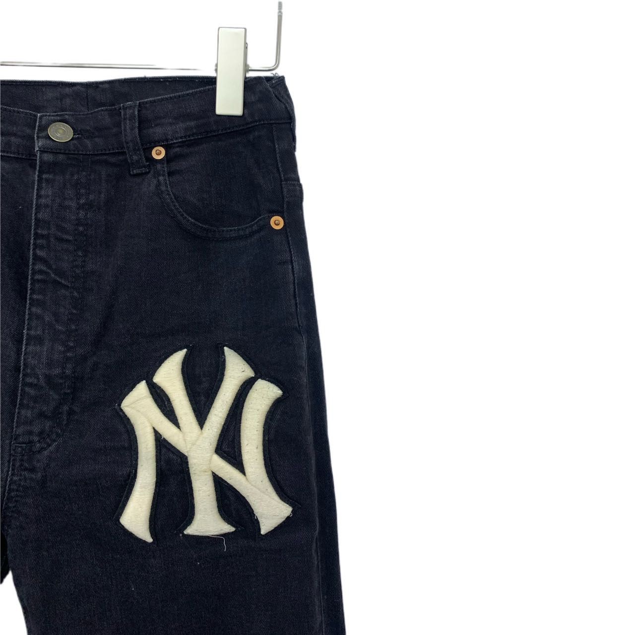 Gucci Gucci Pattern Applique Button Slim Fit Black Jeans K26WX Size 24" / US 00 / IT 34 - 3 Thumbnail
