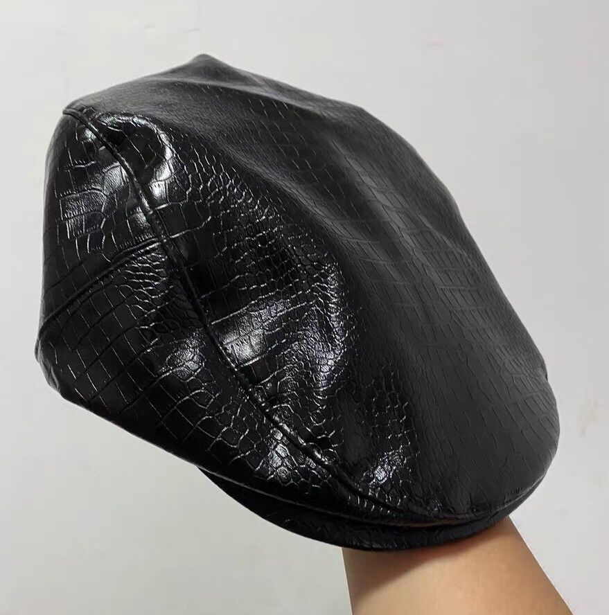 Japanese Brand Retro punk crocodile faux leather flat cap hat Size ONE SIZE - 9 Thumbnail