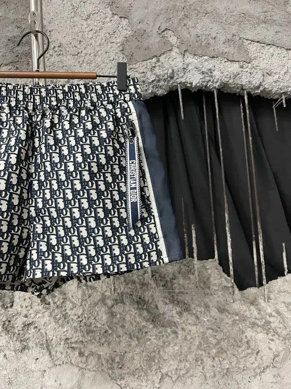 Dior Dior Summer Multicolor Women's Shorts . Size 26" / US 2 / IT 38 - 4 Thumbnail