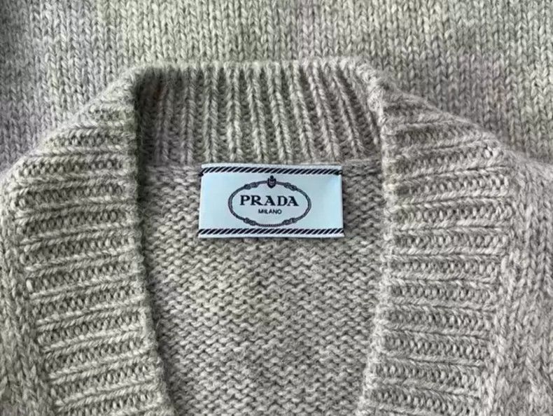 Prada Prada Alpaca wool cardigan sweater -DMC Size US M / EU 48-50 / 2 - 5 Thumbnail