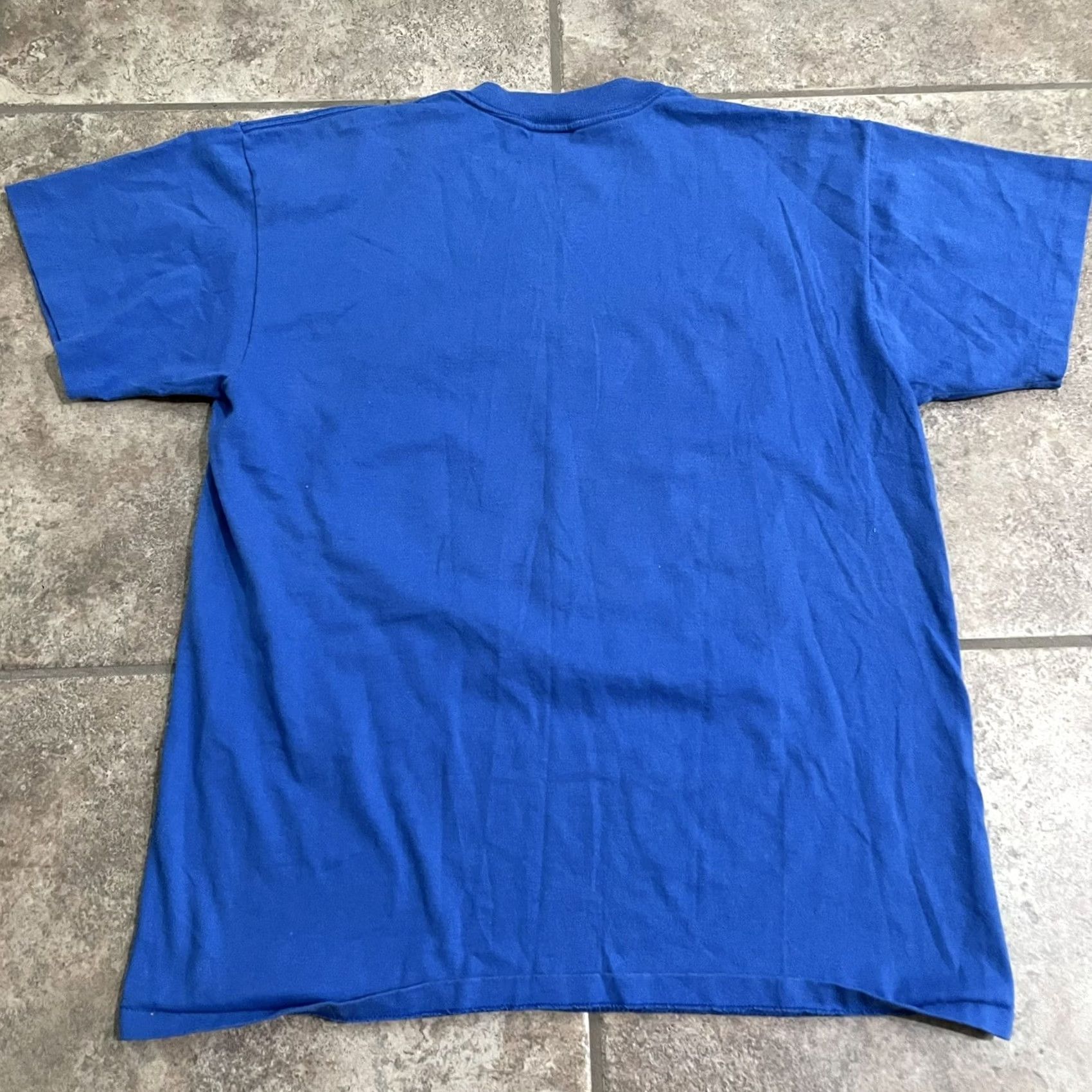 Vintage VINTAGE San Jose single stitch Oneita cotton blend blue graphic Tee 1994 Mens Size L Mens Shirt Blue Graphic Tee Size US L / EU 52-54 / 3 - 5 Thumbnail