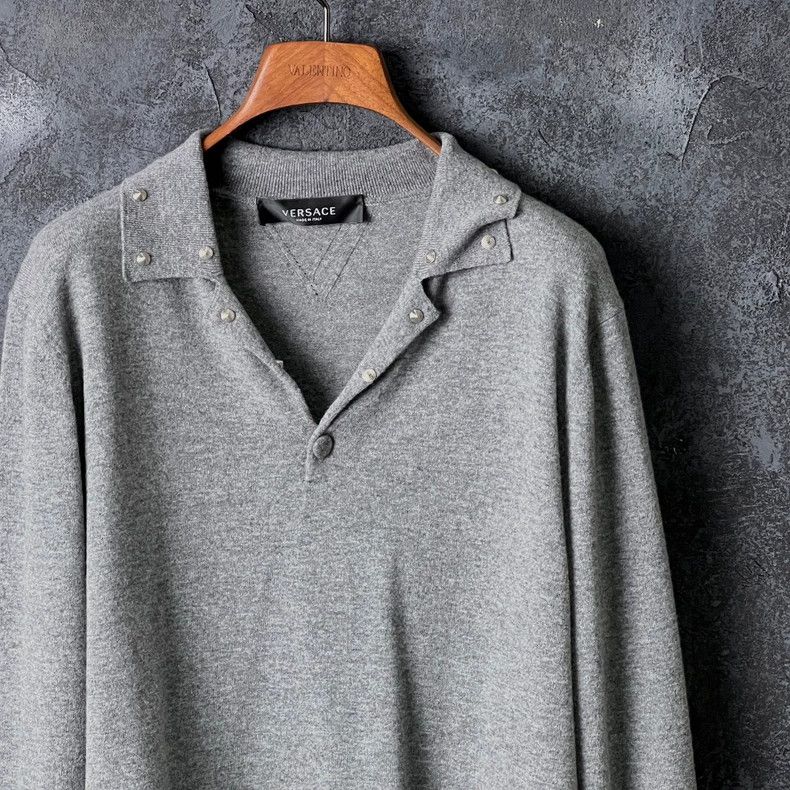 Versace Versace Gray willow studs decorate the long-sleeved polo s Size US M / EU 48-50 / 2 - 3 Thumbnail