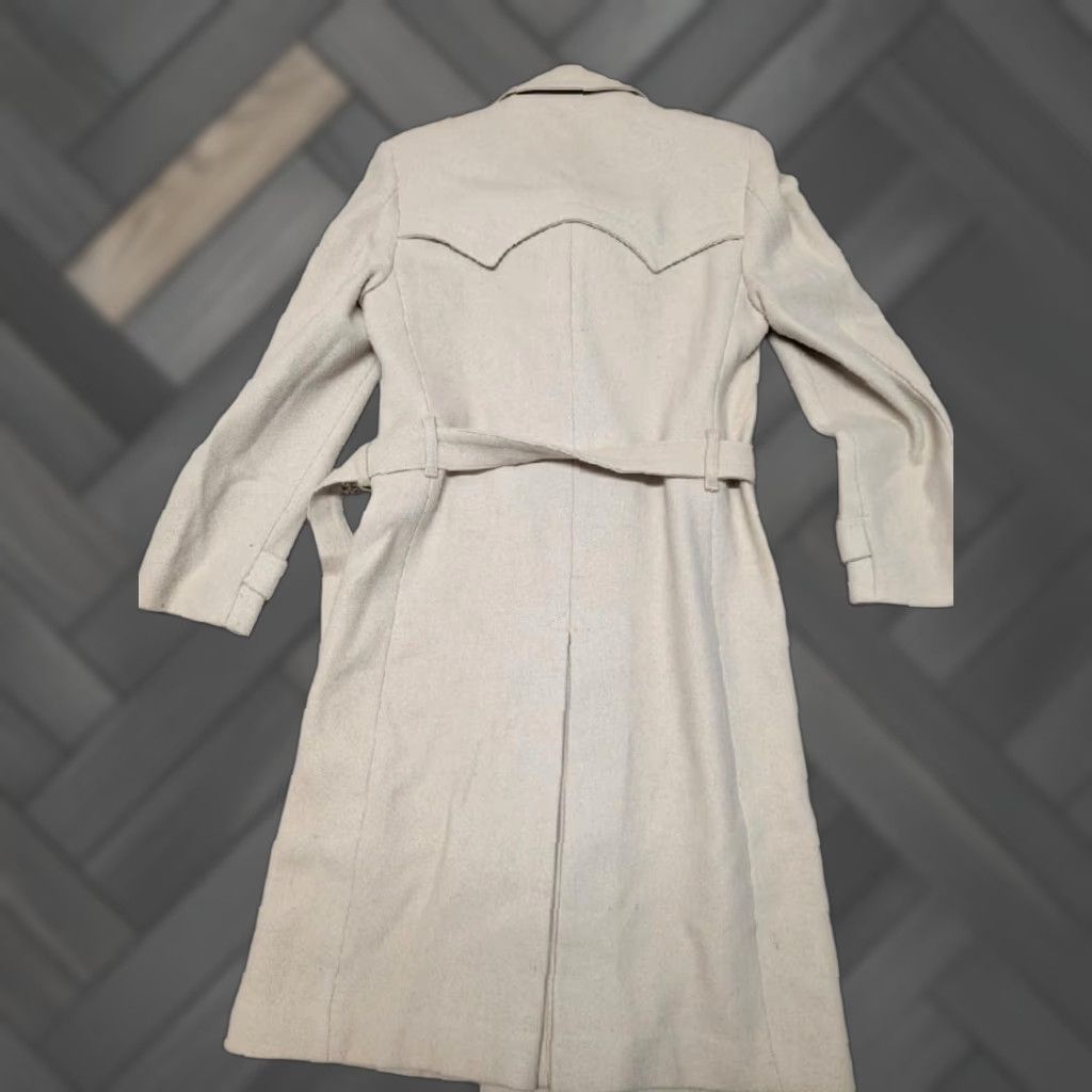 Off-White VINTAGE American Male OVERCOAT Wool Slim XS Off-White Long Coat Belted 36 Chest 34-36 Men Mens Size US XS / EU 42 / 0 - 1 Thumbnail