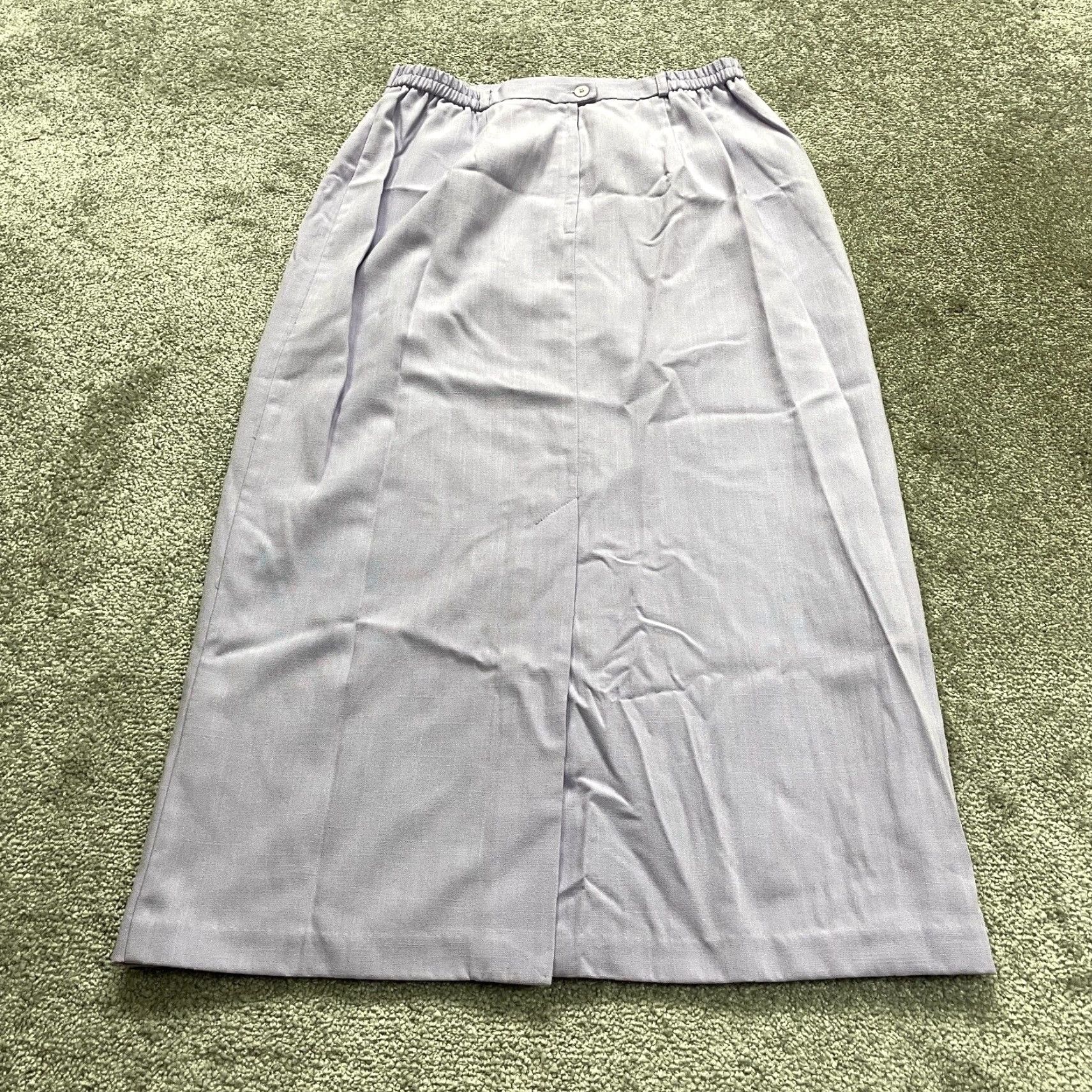 Vintage Sag Harbor Purple Long Skirt Womens 14 Elastic Side Waist Slit Workwear Knit Polyester Straight & Pencil Pattern Solid Size 36" / US 14 / IT 50 - 2 Thumbnail