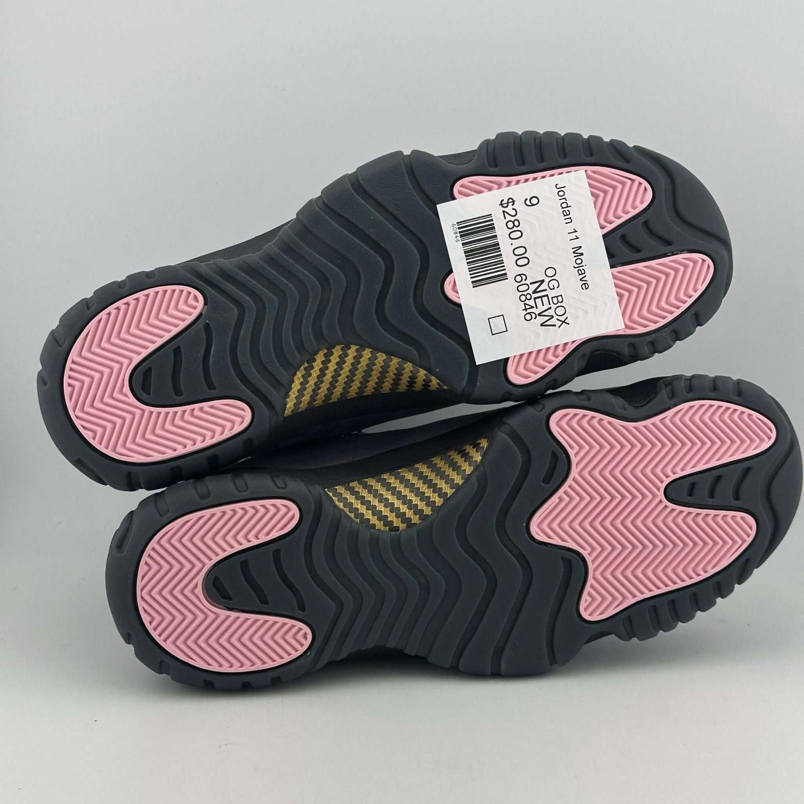 Jordan Brand Jordan 11 Mojave Canyon Purple Sneakers US 9 New with Box Size US 9 / EU 42 - 5 Thumbnail