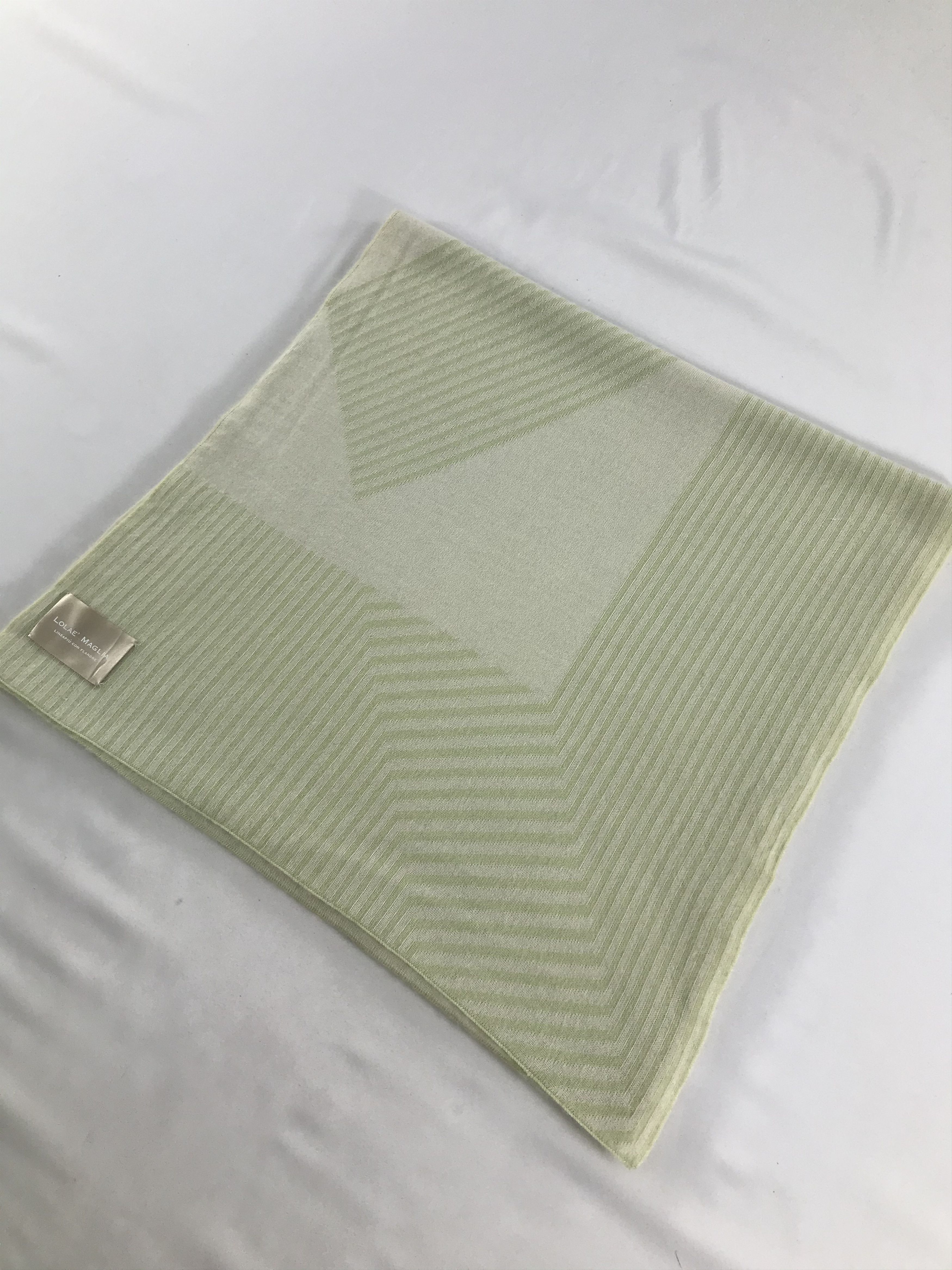 Japanese Brand Lolae' Maglia Wool Scarf Muffler V173 Size ONE SIZE - 3 Thumbnail