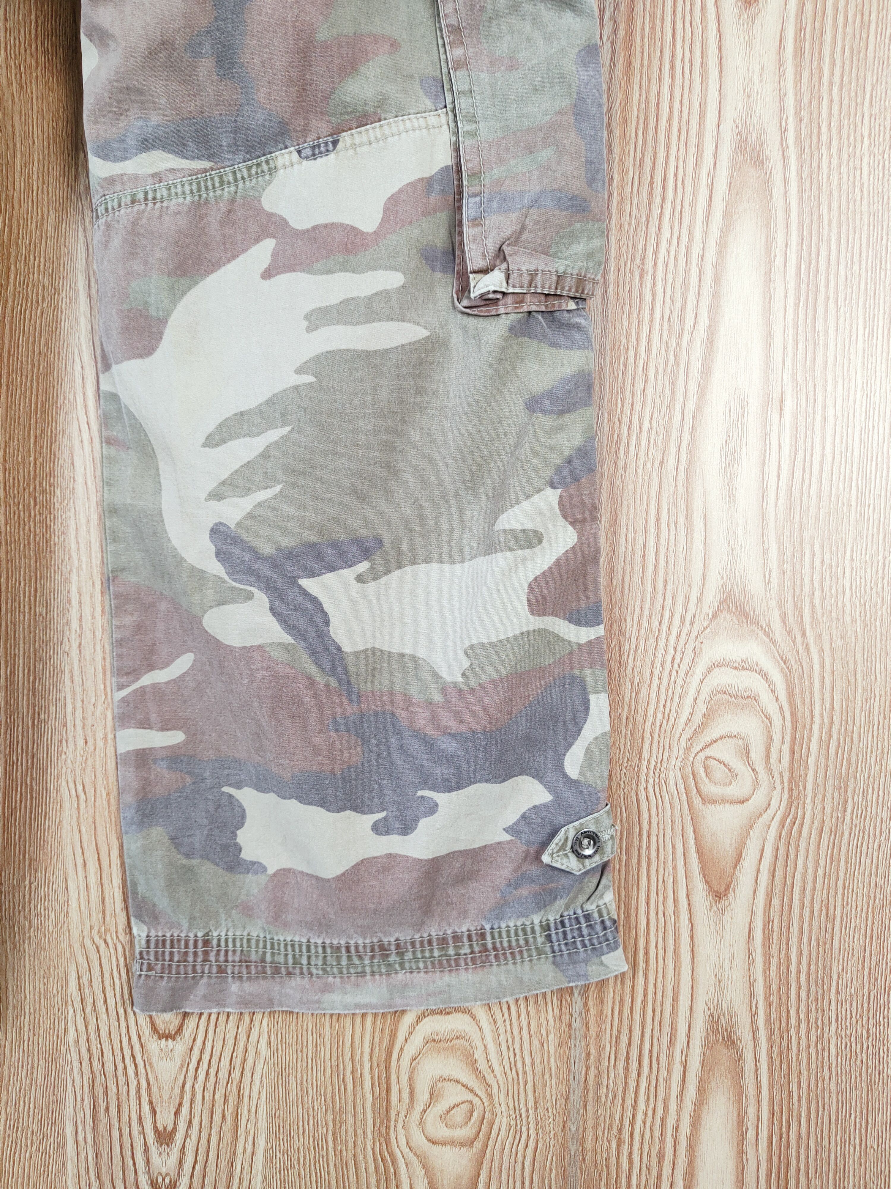 Abercrombie & Fitch Abercrombie Camouflage Multipocket Cargo Pants #W397 Size 27" / US 4 / IT 40 - 12 Thumbnail