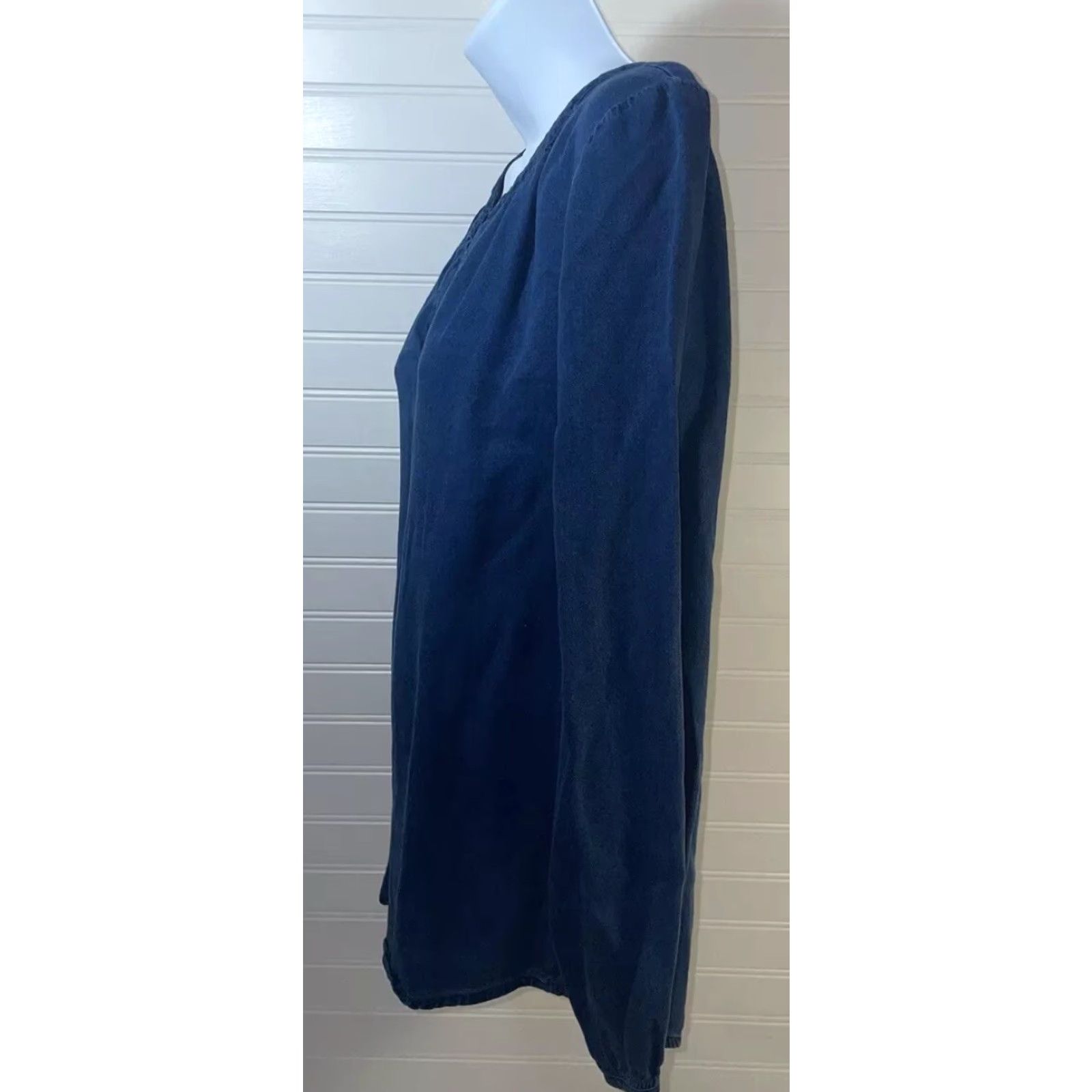 Old Navy Old Navy Shirt Women Small Dark Wash Blue Denim Look V Neck Long Sleeve Knit Button Pullover Casual Fall Winter Spring Size S / US 4 / IT 40 - 6 Thumbnail