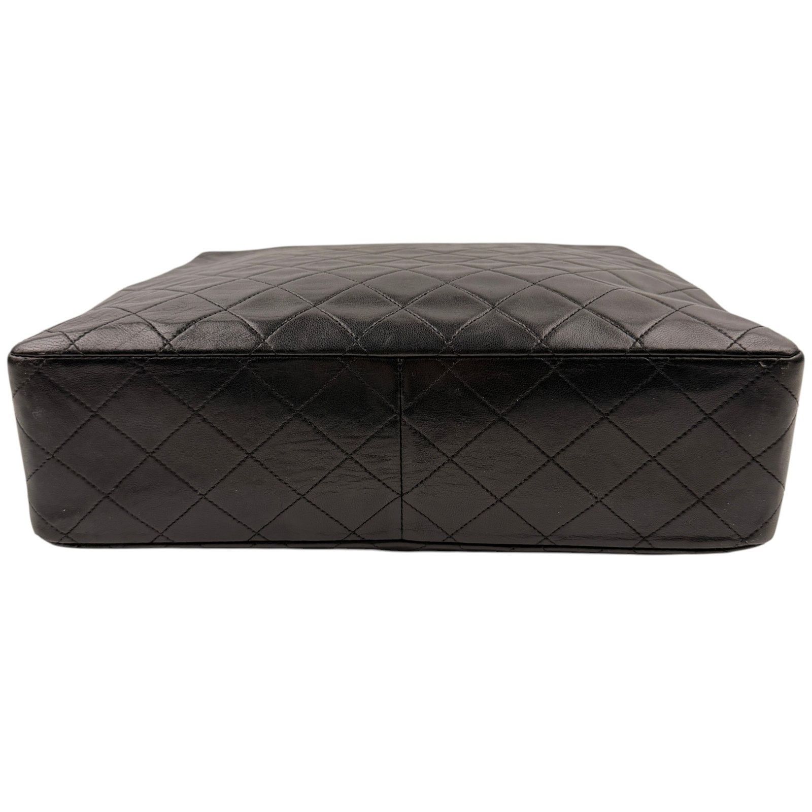 Chanel Chanel Vintage Black Quilted Trapezoid Flap Shoulder Bag Size ONE SIZE - 7 Thumbnail
