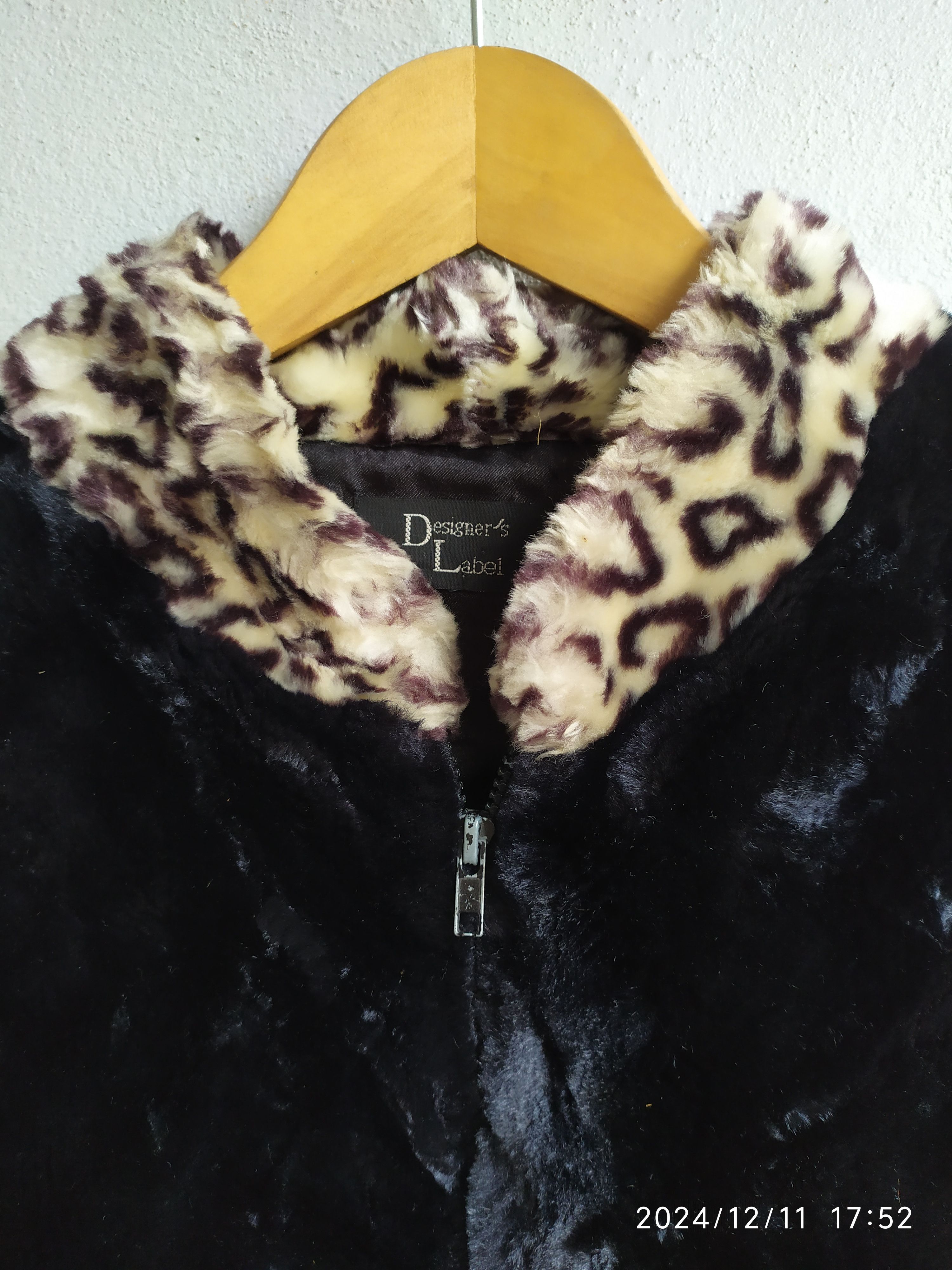 If Six Was Nine × Japanese Brand × KMRii Japanese LGB ifsixwasnine style faux fur vest Size US L / EU 52-54 / 3 - 7 Thumbnail
