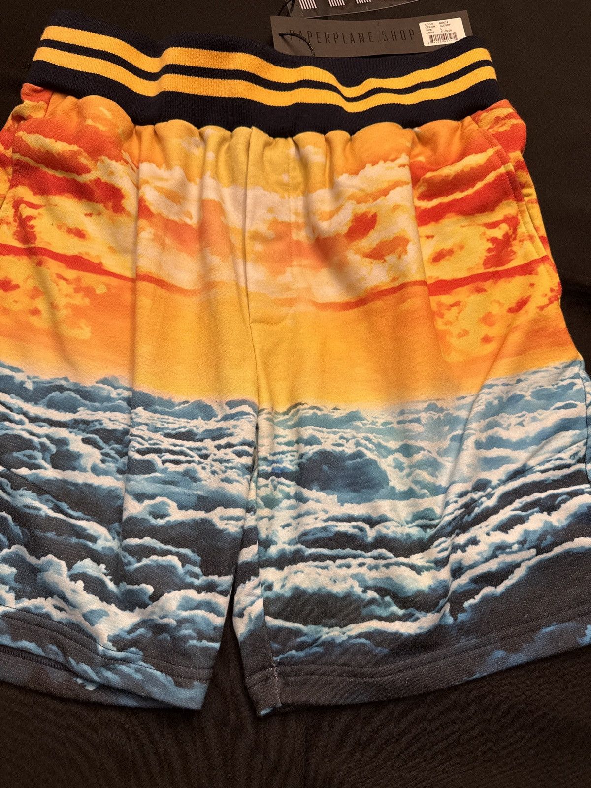 Paper Planes NEW Paper plane shorts large Size US 36 / EU 52 - 4 Thumbnail