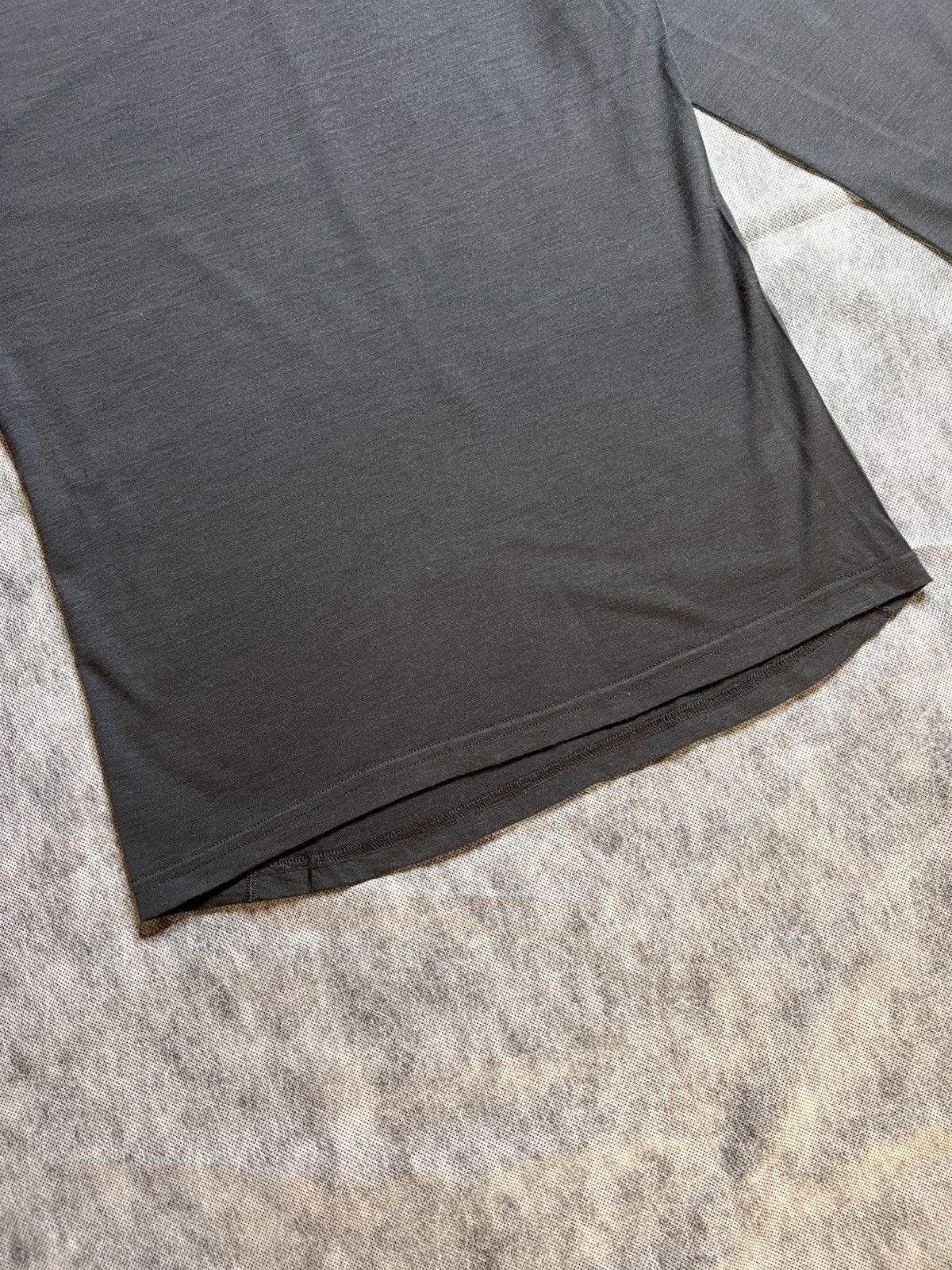 Icebreaker Icebreaker Merino 200 Longsleeve Size US M / EU 48-50 / 2 - 4 Thumbnail