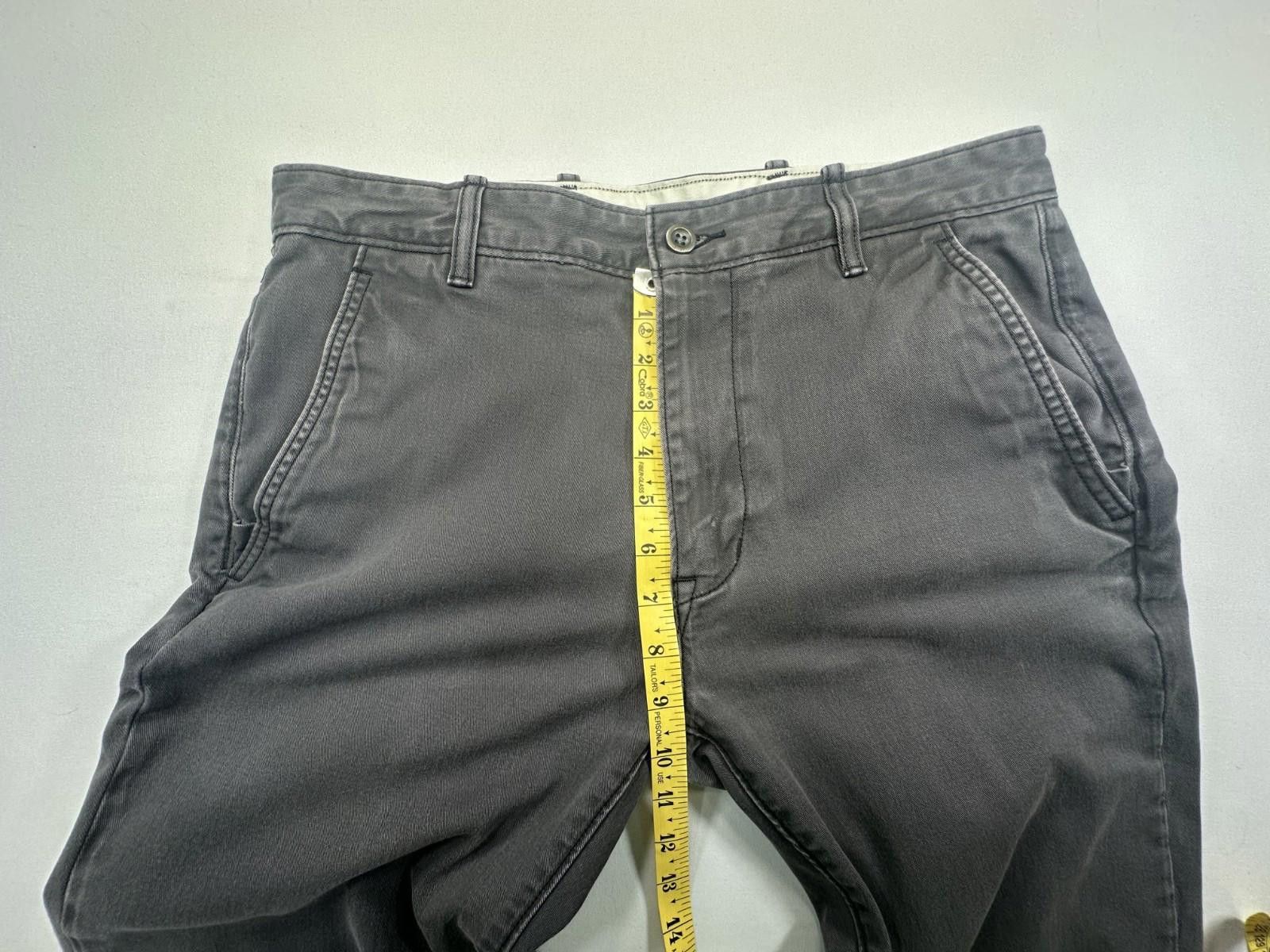 Levi's Levis Flat Front Tapered Leg Chinos Charcoal Gray Mens 32/30 Size US 32 / EU 48 - 4 Thumbnail