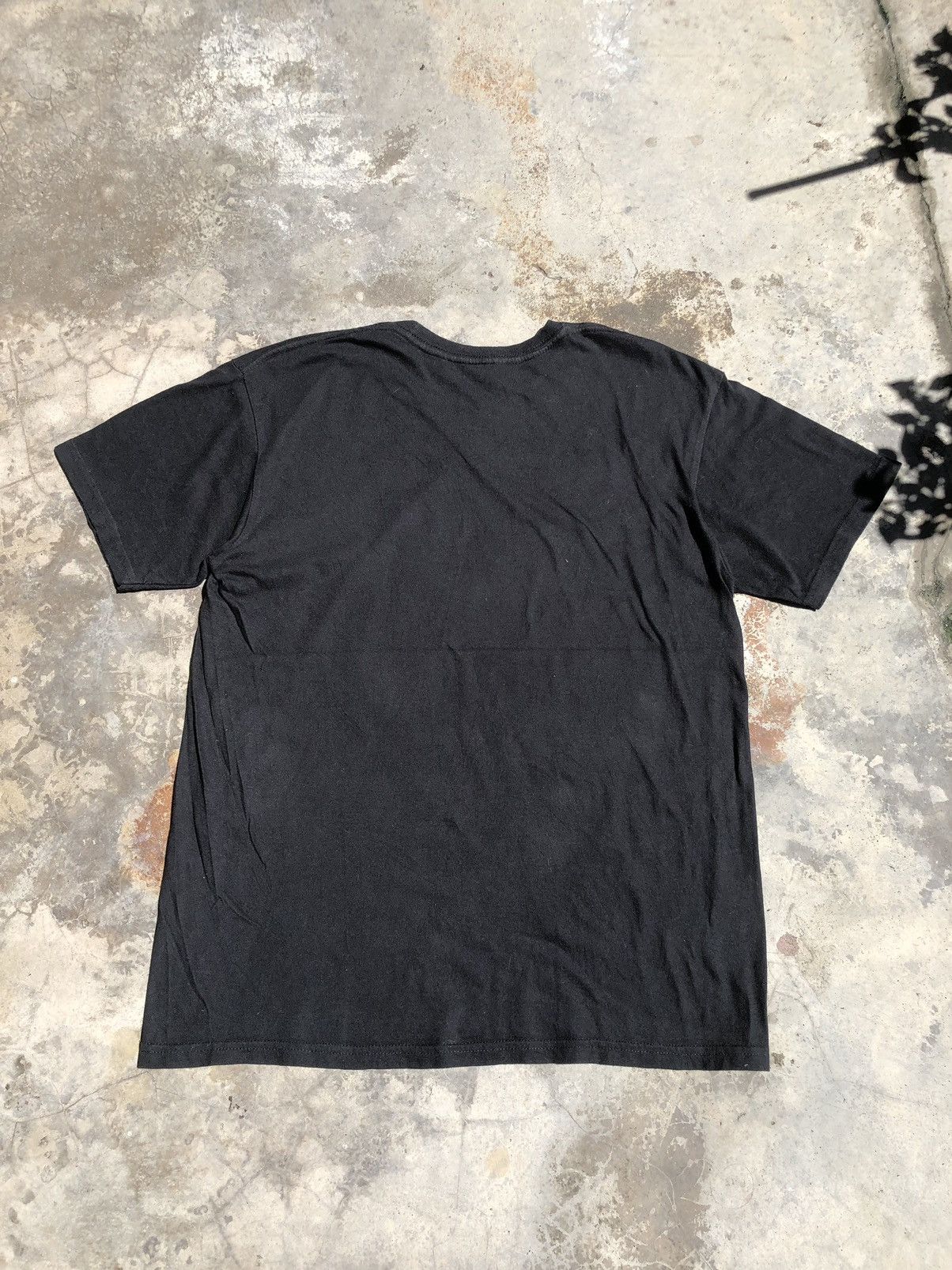 Japanese Brand × Vintage Vintage Y2K The Walking Dead Tshirts Size US M / EU 48-50 / 2 - 8 Thumbnail