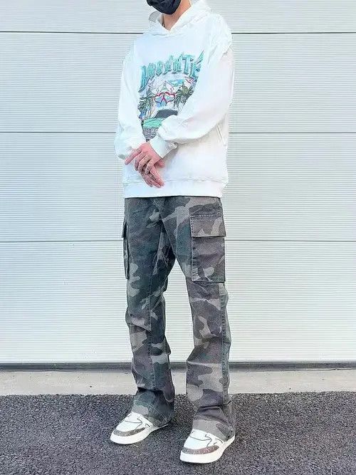 Other camo cargo flare pants Size US 32 / EU 48 - 1 Thumbnail