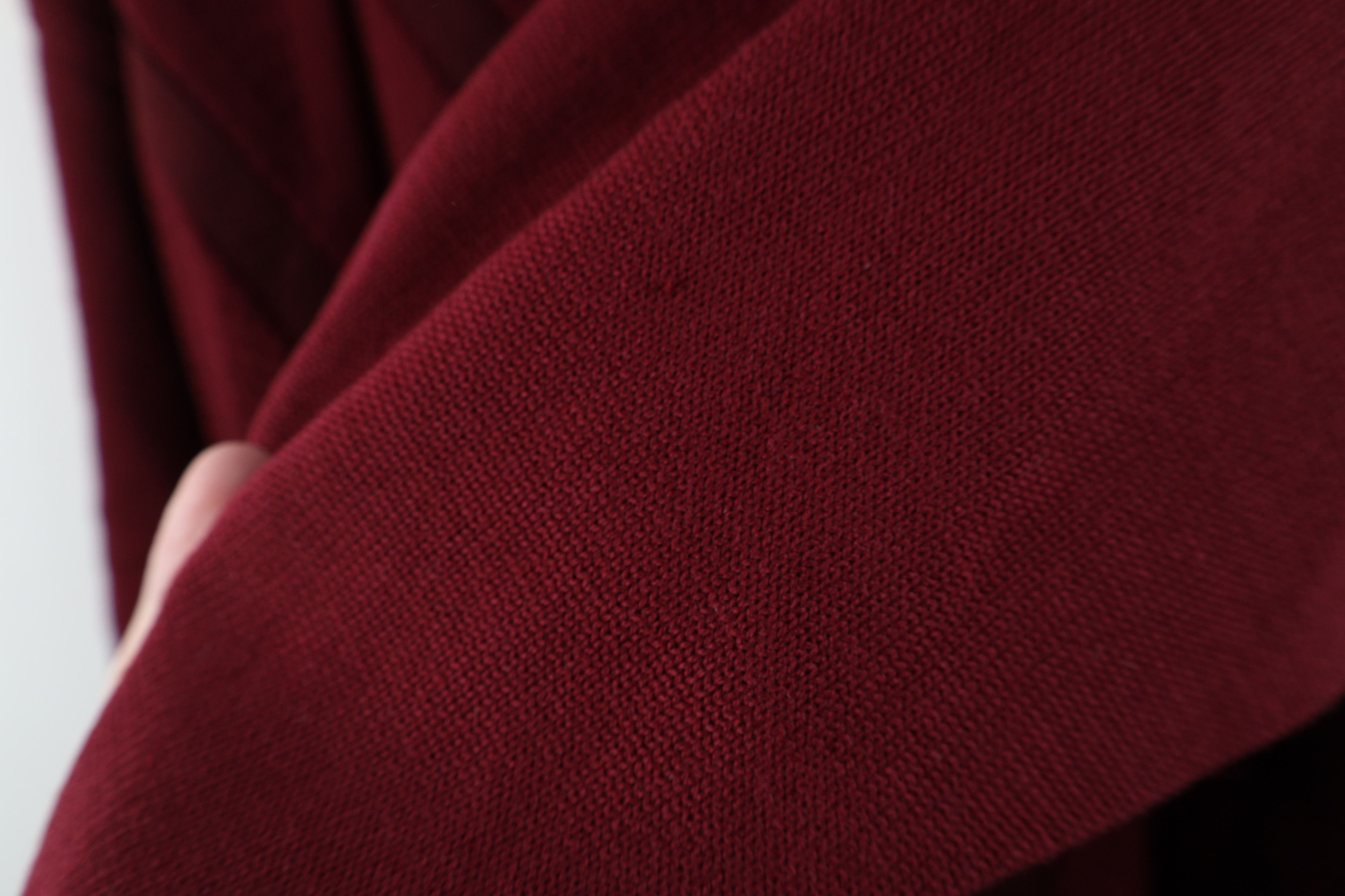 Vintage Vintage 90s Streetwear Wool Knit V-Neck Sweater Red Italy Size US XL / EU 56 / 4 - 8 Thumbnail