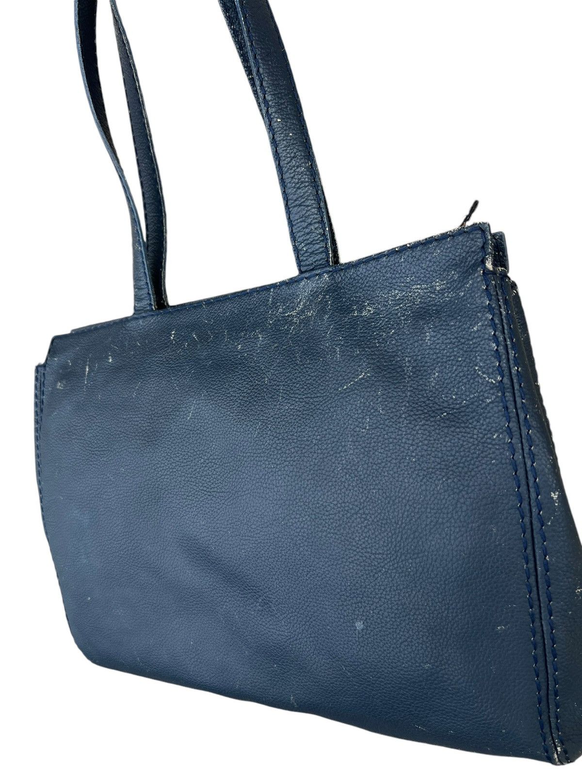 Leather VTG 80s 90s YSL Distress Patina Scratches Leather Tote Bag Size ONE SIZE - 9 Thumbnail