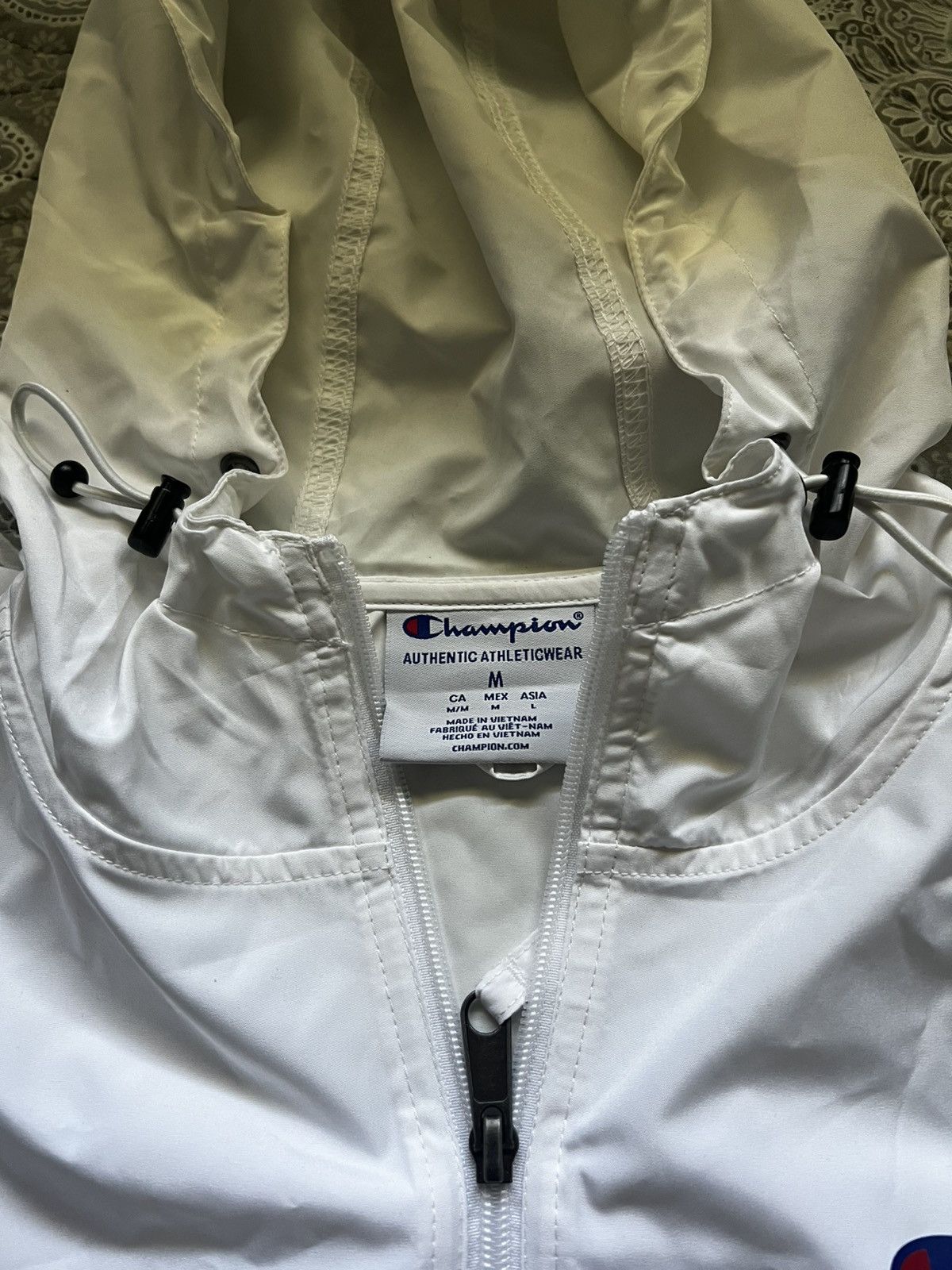 Champion Champion White Half-Zip Packable Windbreaker (M) Size US M / EU 48-50 / 2 - 3 Thumbnail