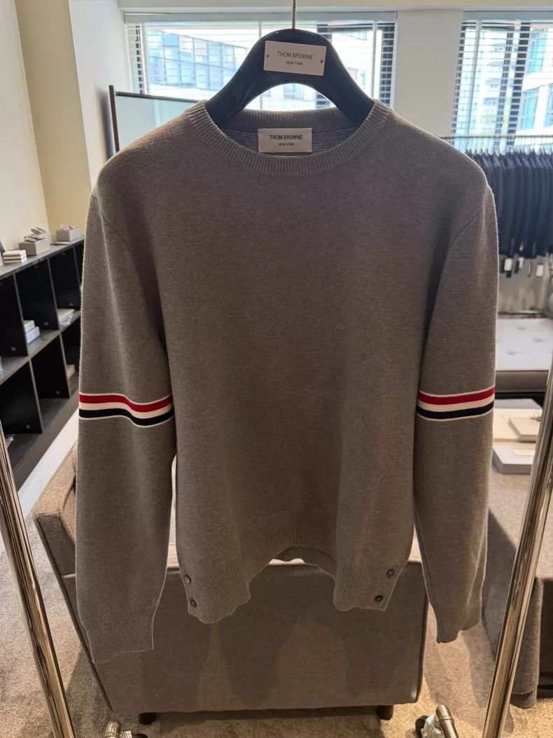 Thom Browne Thom browne Sweater 2504-Nextarrow Size US M / EU 48-50 / 2 - 1 Thumbnail