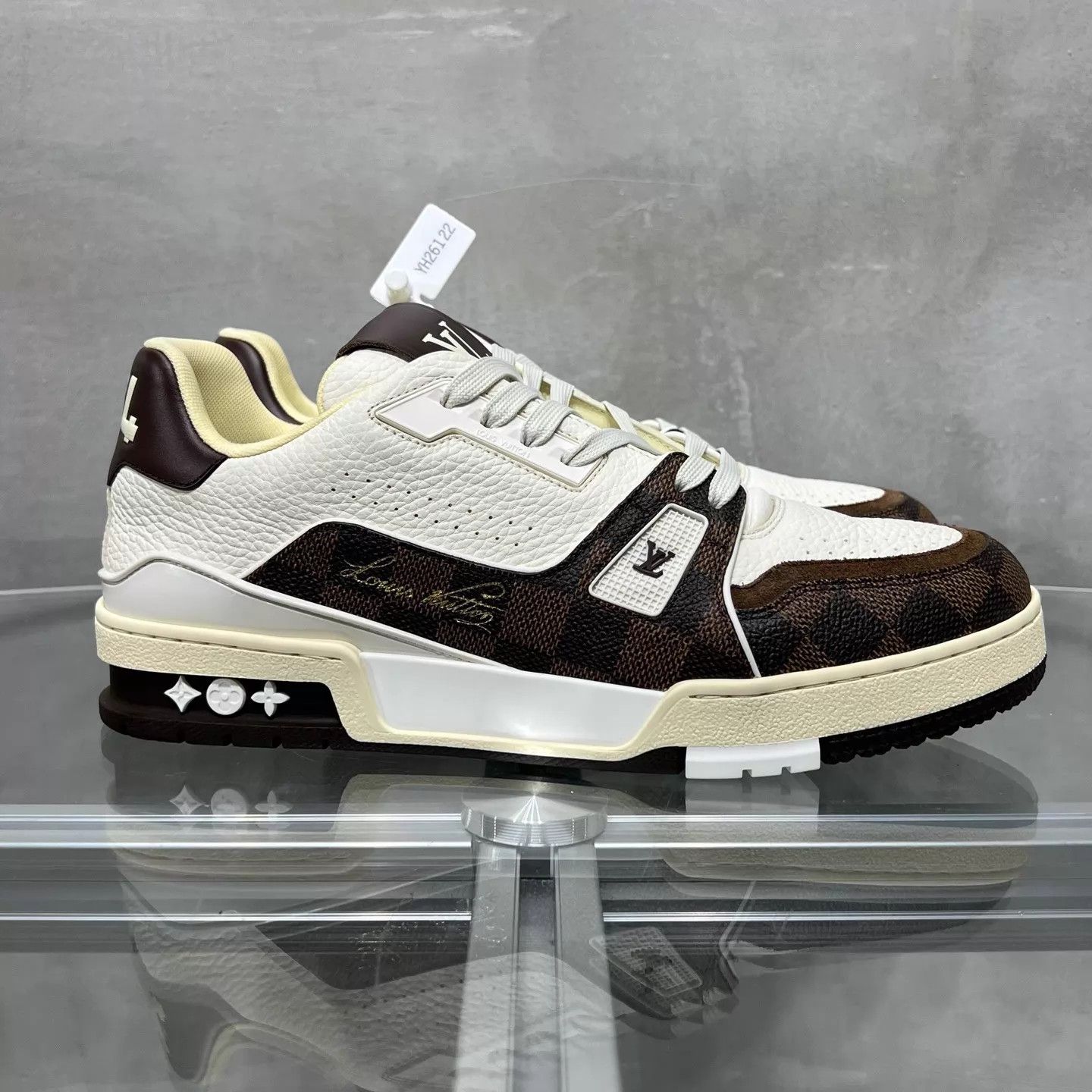 Louis Vuitton LV Trainer White & Brown UK6.5/40.5 YH26121 Size US 7.5 / EU 40-41 - 4 Thumbnail