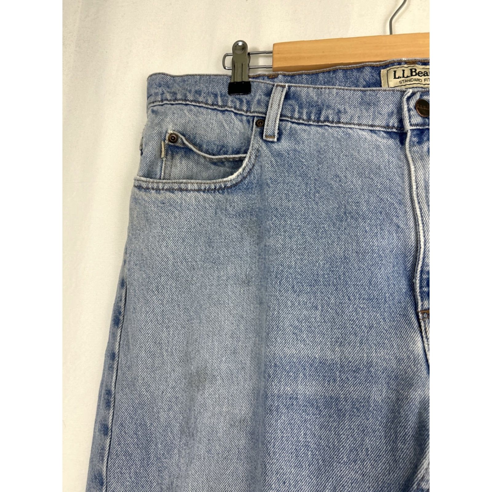 Vintage LL Bean Jeans Light Wash 40x29 Straight Regular Fit Men Blue Pockets Stains Size US 40 / EU 56 - 5 Thumbnail