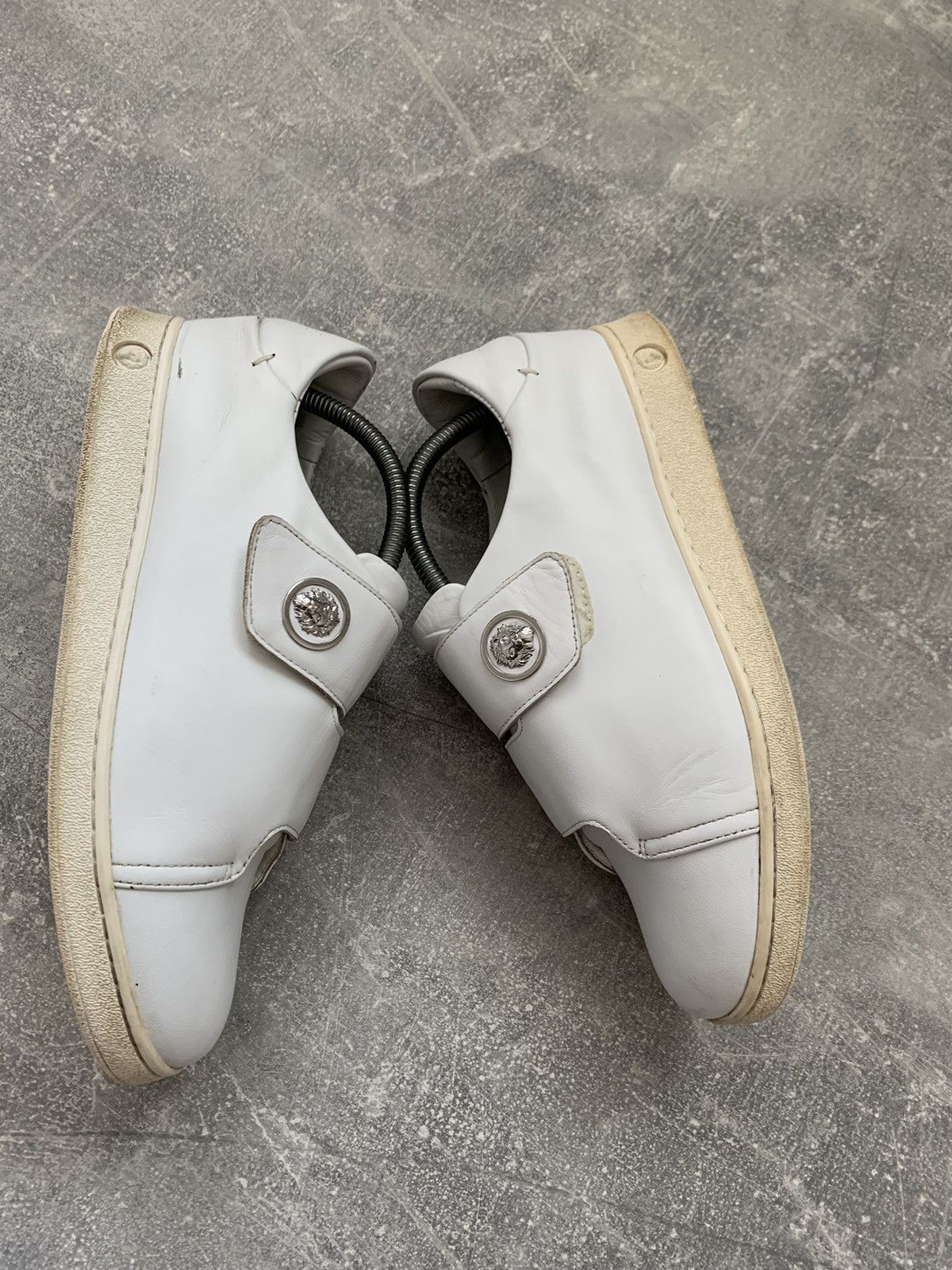 Versus Versace Versus Versace Women's Sneakers White Leather Medusa Size US 10 / IT 40 - 2 Thumbnail