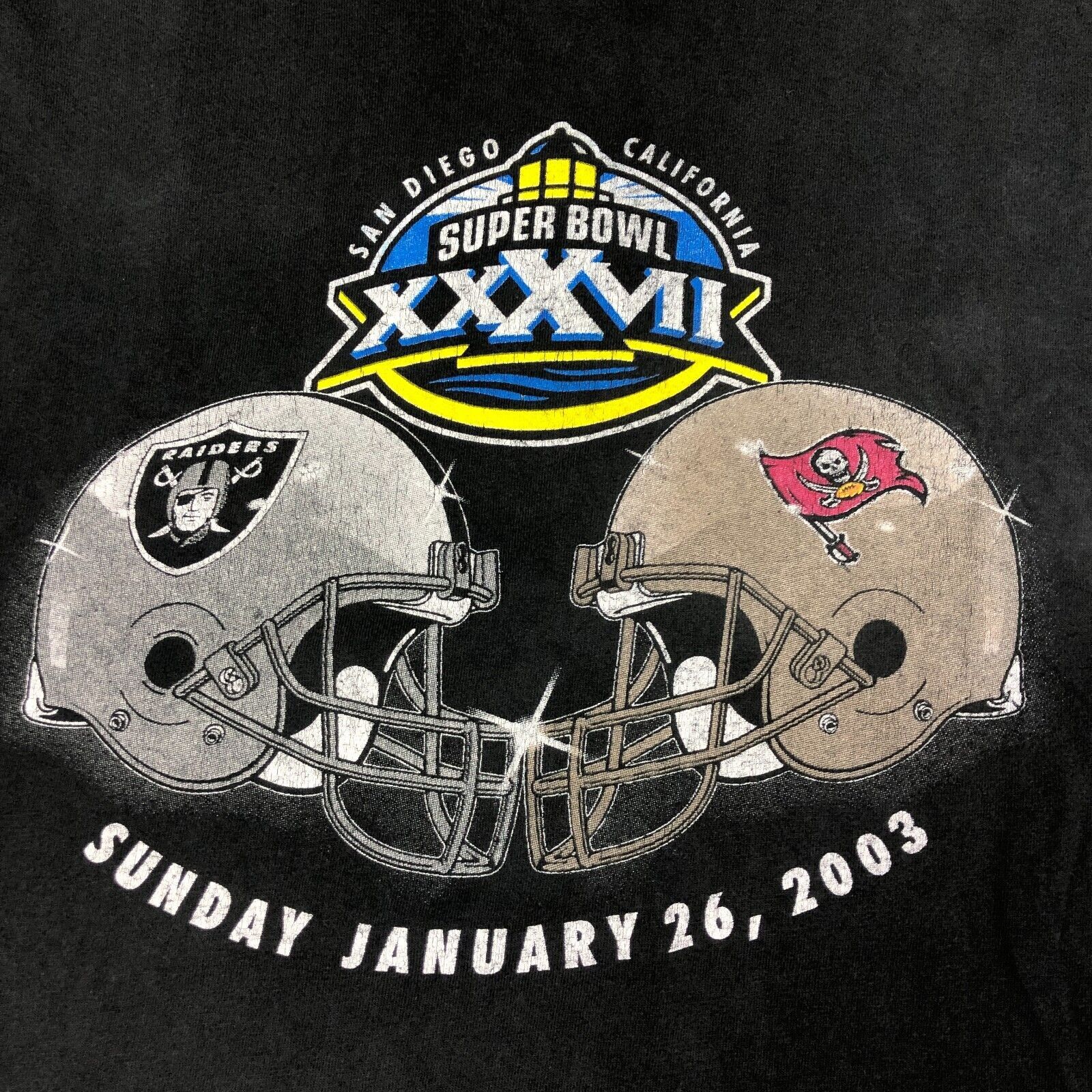 NFL × Vintage 2003 Super Bowl 37 Raiders Buccaneers Tee T Shirt Size XL Size US XL / EU 56 / 4 - 2 Thumbnail