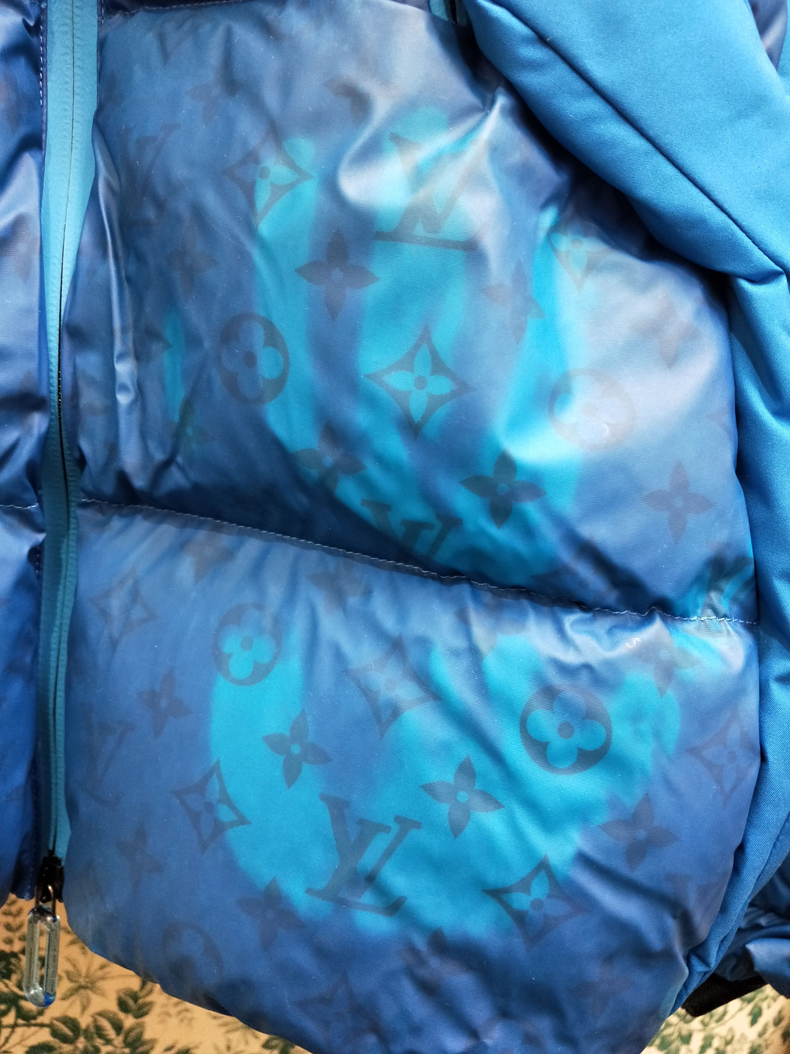 Louis Vuitton 2054 Heat Reactive Puffer Jacket Size US M / EU 48-50 / 2 - 12 Thumbnail