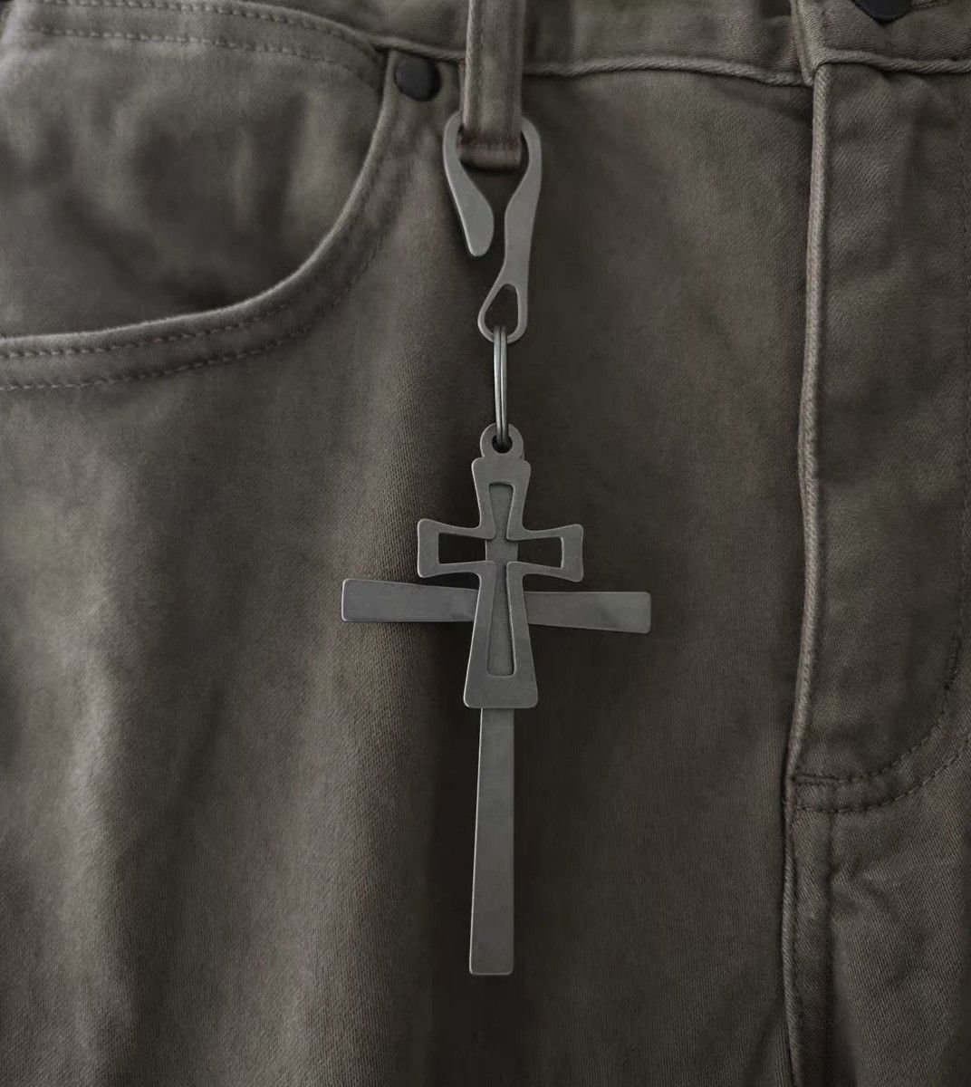 Japanese Brand × Vintage Retro punk gothic double cross keychain pendant y2k Size ONE SIZE - 4 Thumbnail