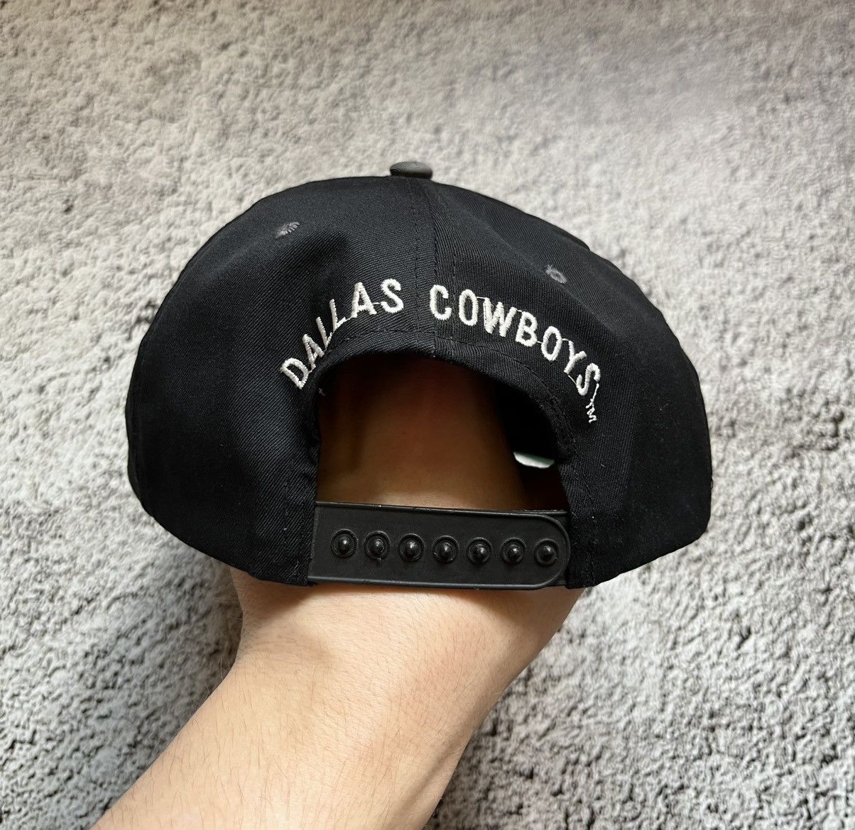 NFL × Vintage Vintage Dallas Cowboys NFL Snapback Hat AMCAP 1993 Team NFL Size ONE SIZE - 4 Thumbnail
