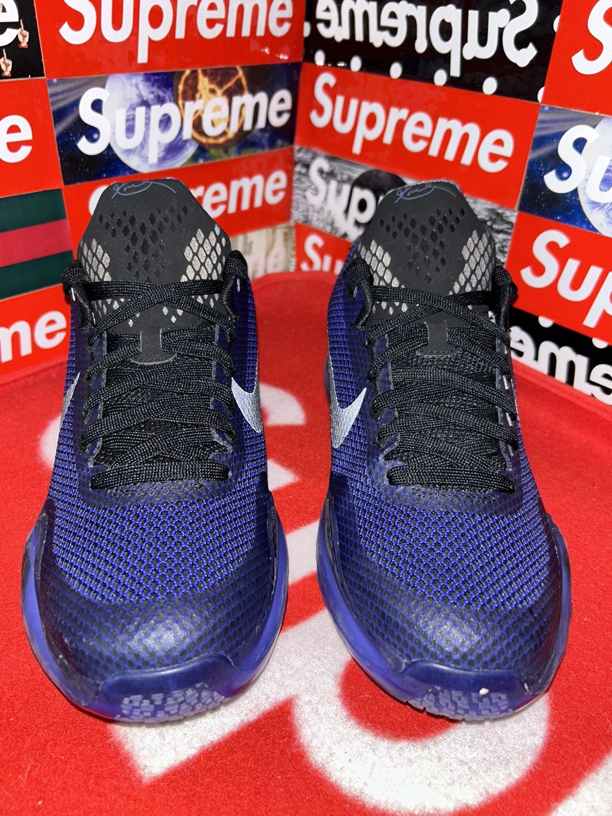 Nike Nike Kobe 10 GS 'Blackout' 726067 005 size 7y VNDS Size US 7 / EU 40 - 3 Thumbnail