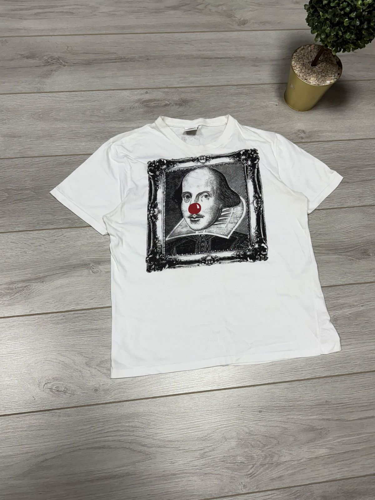 Vivienne Westwood Vivienne Westwood Shakespeare comic relief red nose t-shirt Size US S / EU 44-46 / 1 - 2 Thumbnail