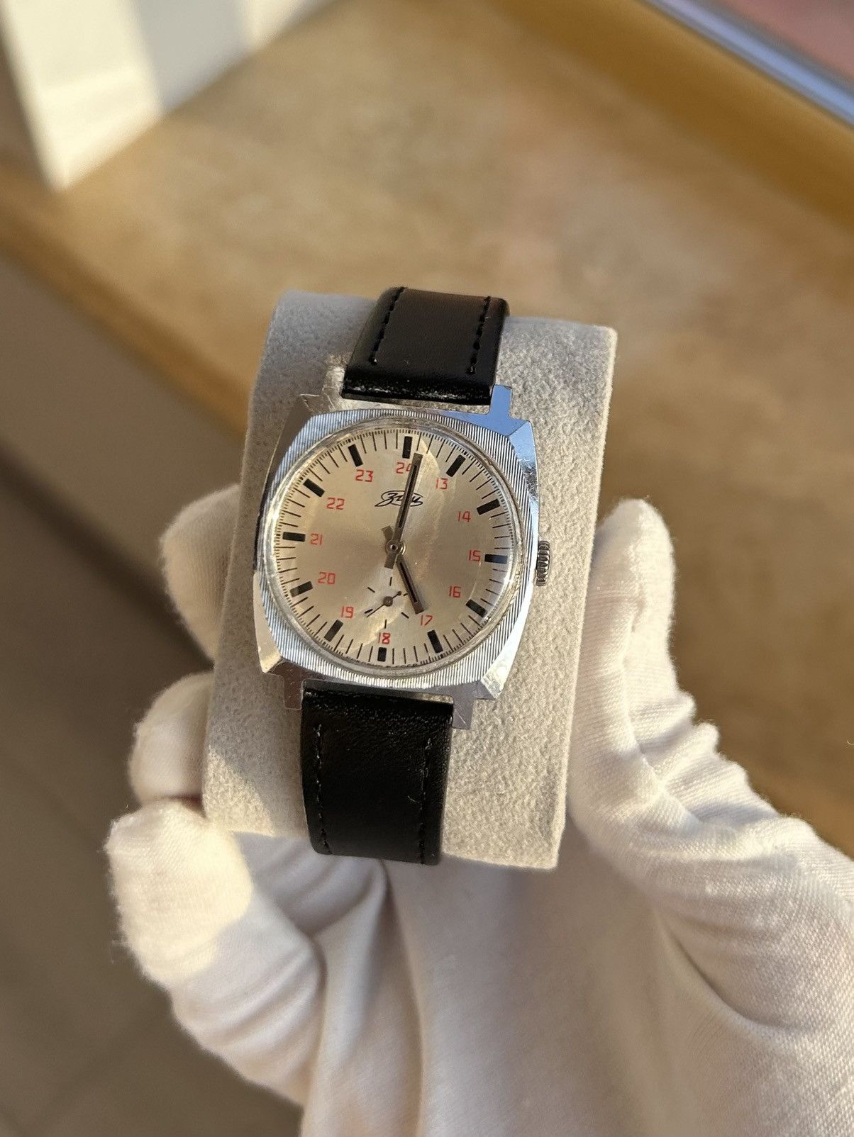 Vintage Vintage Watch Zim Mechanical Authentic 1980s Size ONE SIZE - 5 Thumbnail
