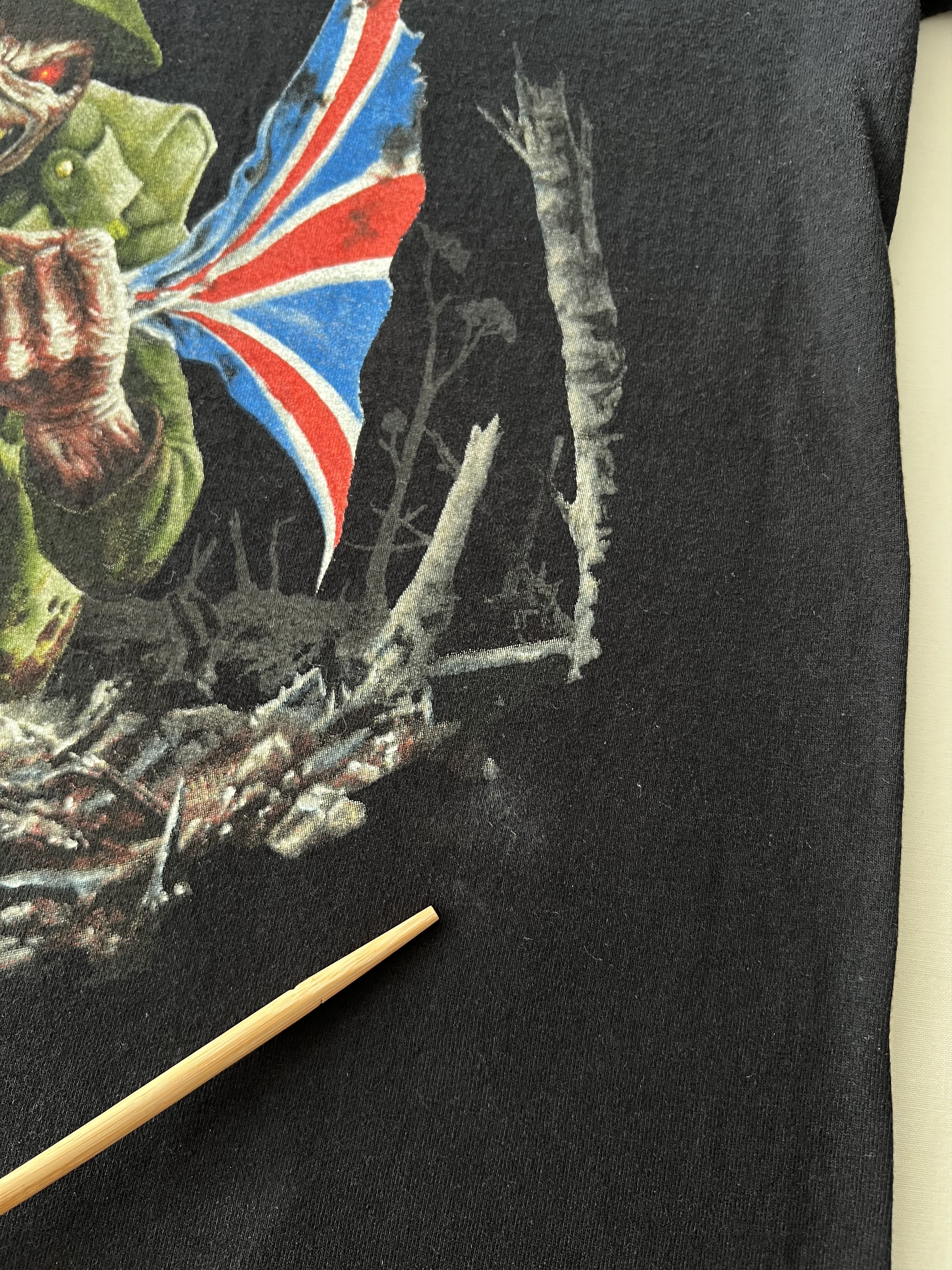 Band Tees Vintage 2006 Iron Maiden These Colours Don’t Run T-shirt Size US M / EU 48-50 / 2 - 9 Thumbnail