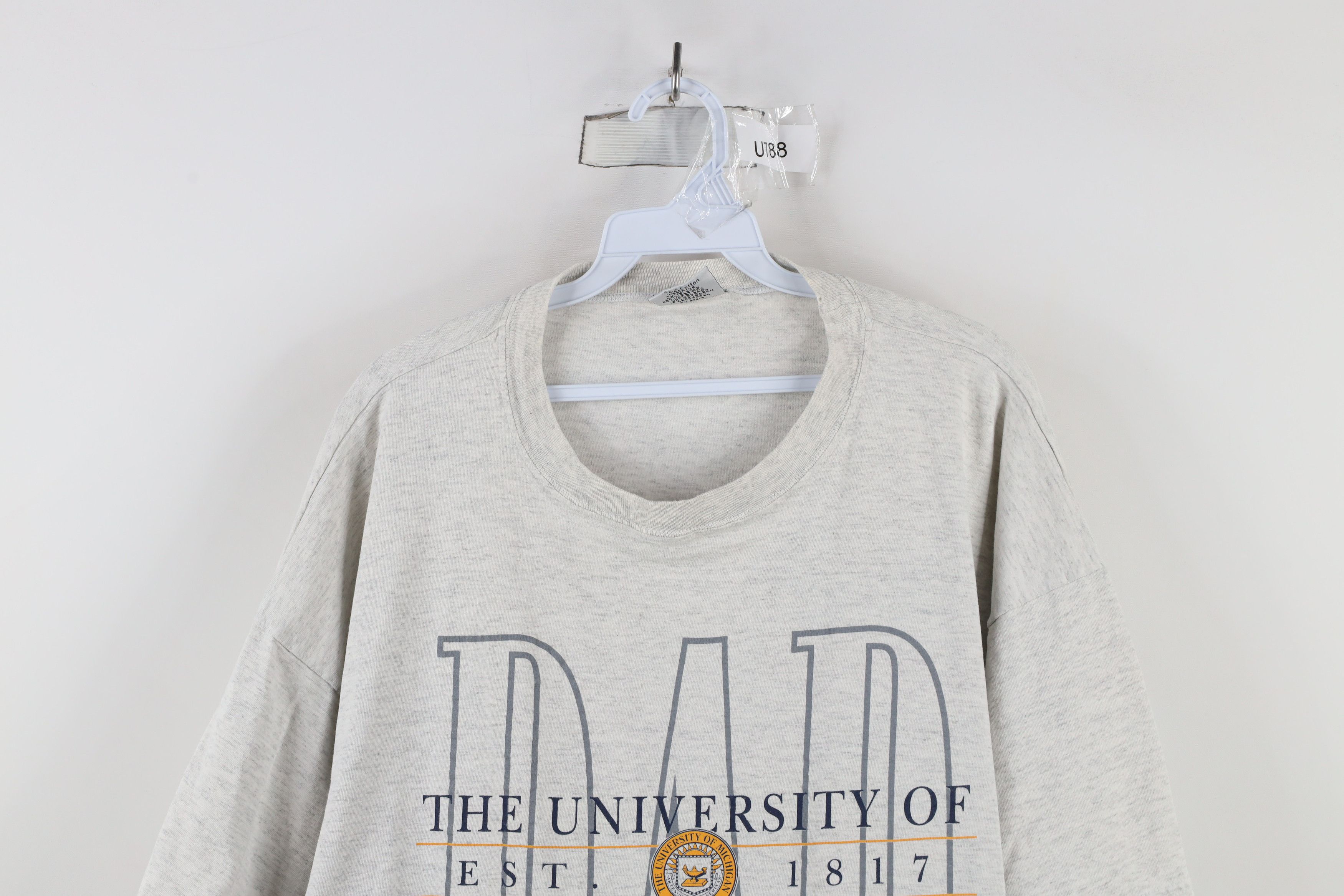 Vintage Vintage 90s The University of Michigan Dad T-Shirt Gray USA Size US XXL / EU 58 / 5 - 2 Thumbnail