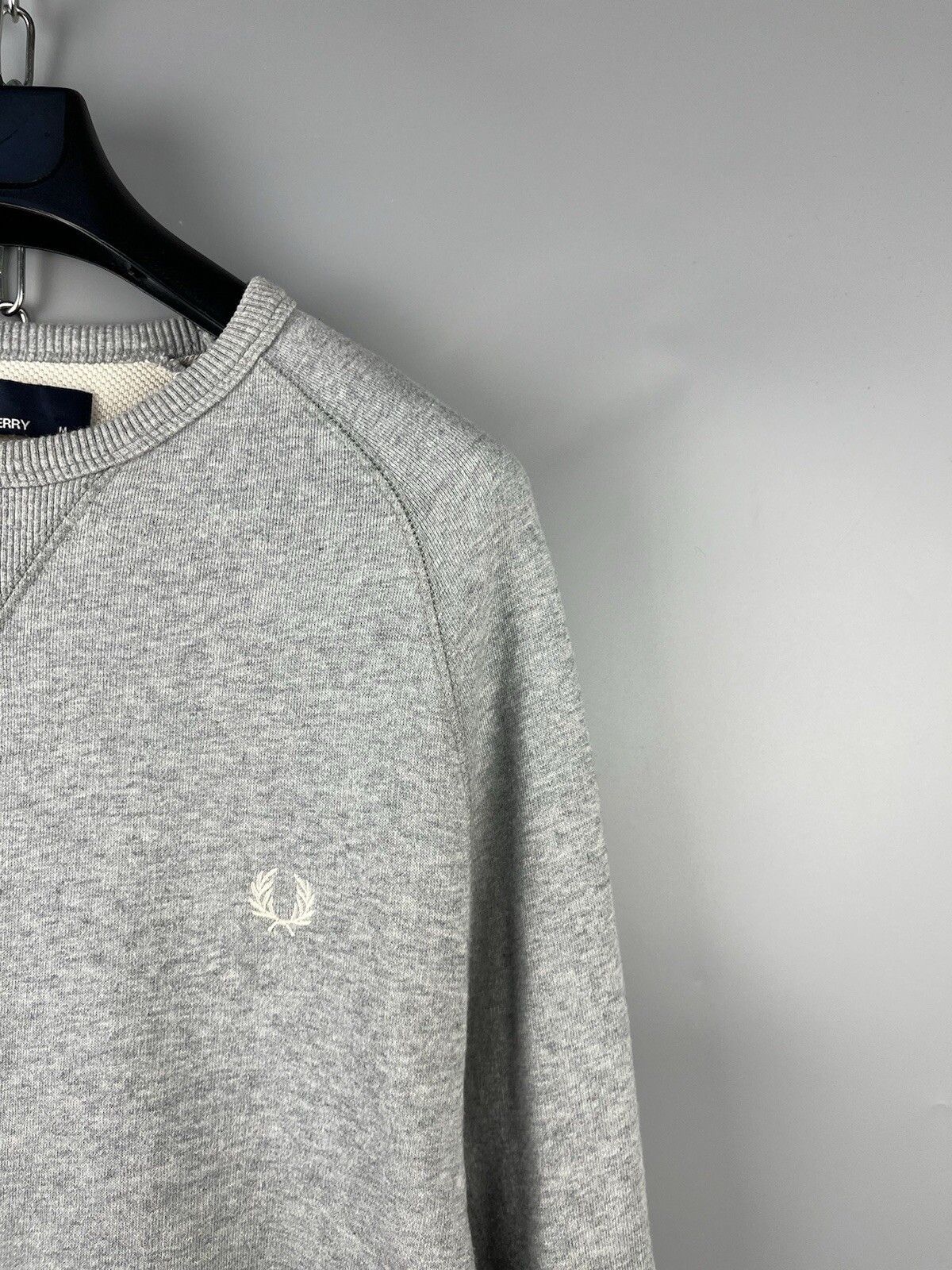 Fred Perry Fred Perry Gray Basic Crew Neck Sweatshirt Pullover Size US M / EU 48-50 / 2 - 6 Thumbnail