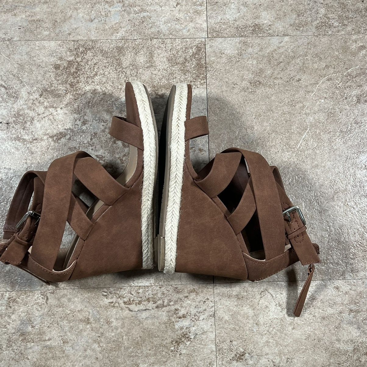 Other Brash Womens 4.5 Inch Wedge High Heels Sandals Size 7W Size US 7 / IT 37 - 5 Thumbnail