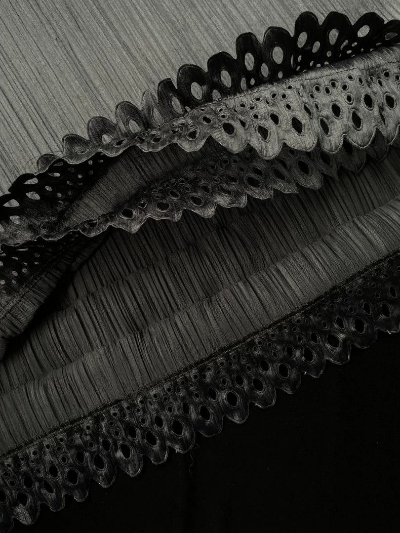 Other Issey Miyake size:2 Black laser lace skirt Size 31" - 3 Thumbnail