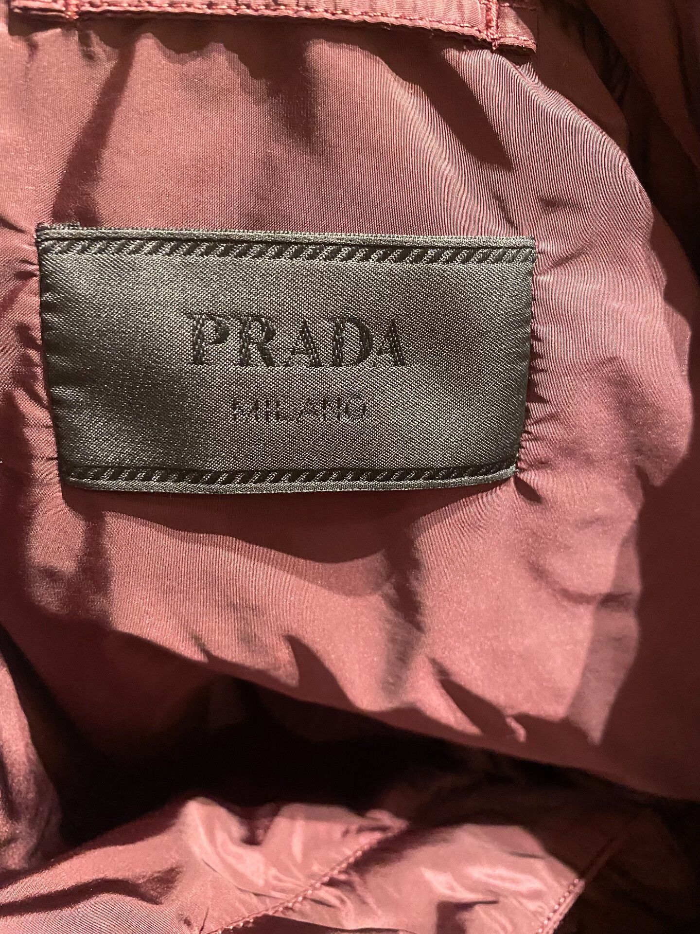 Prada Prada Cotton Puffer Jacket in Burdy Size US M / EU 48-50 / 2 - 3 Thumbnail