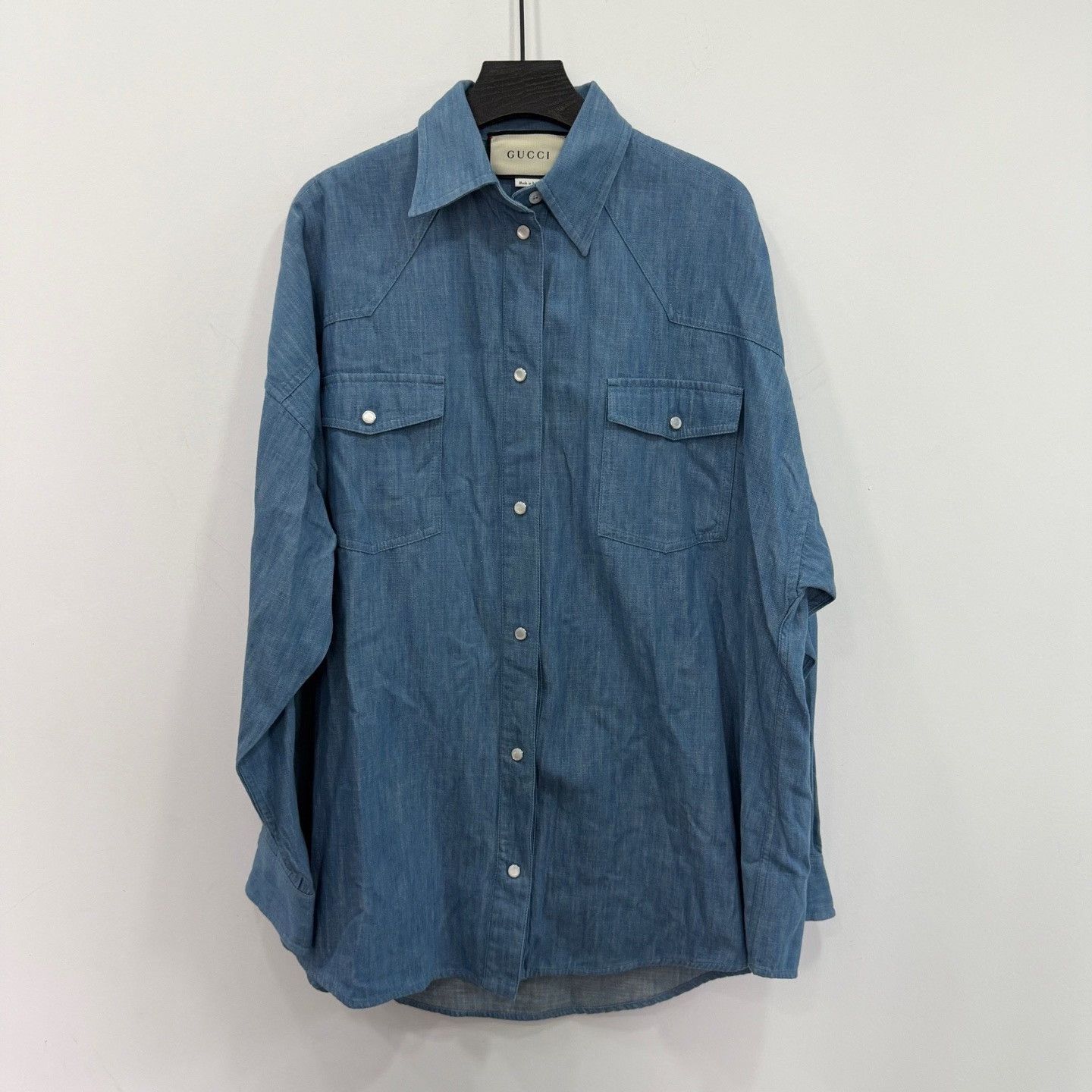 Gucci Gucci Denim Blue Button Up M Women Size M / US 6-8 / IT 42-44 - 1 Thumbnail