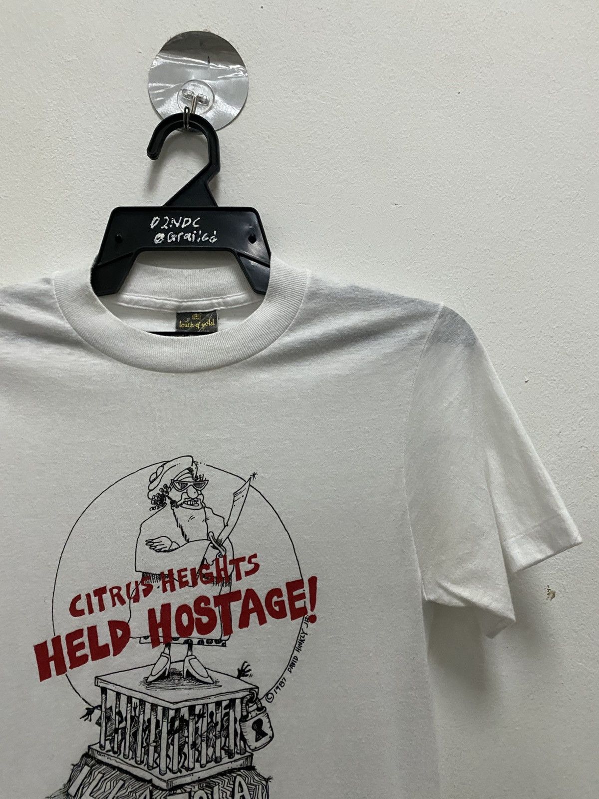 Vintage Vintage 80s Citrus Heights Held Hostage David Hinky Jr. Size US M / EU 48-50 / 2 - 1 Thumbnail
