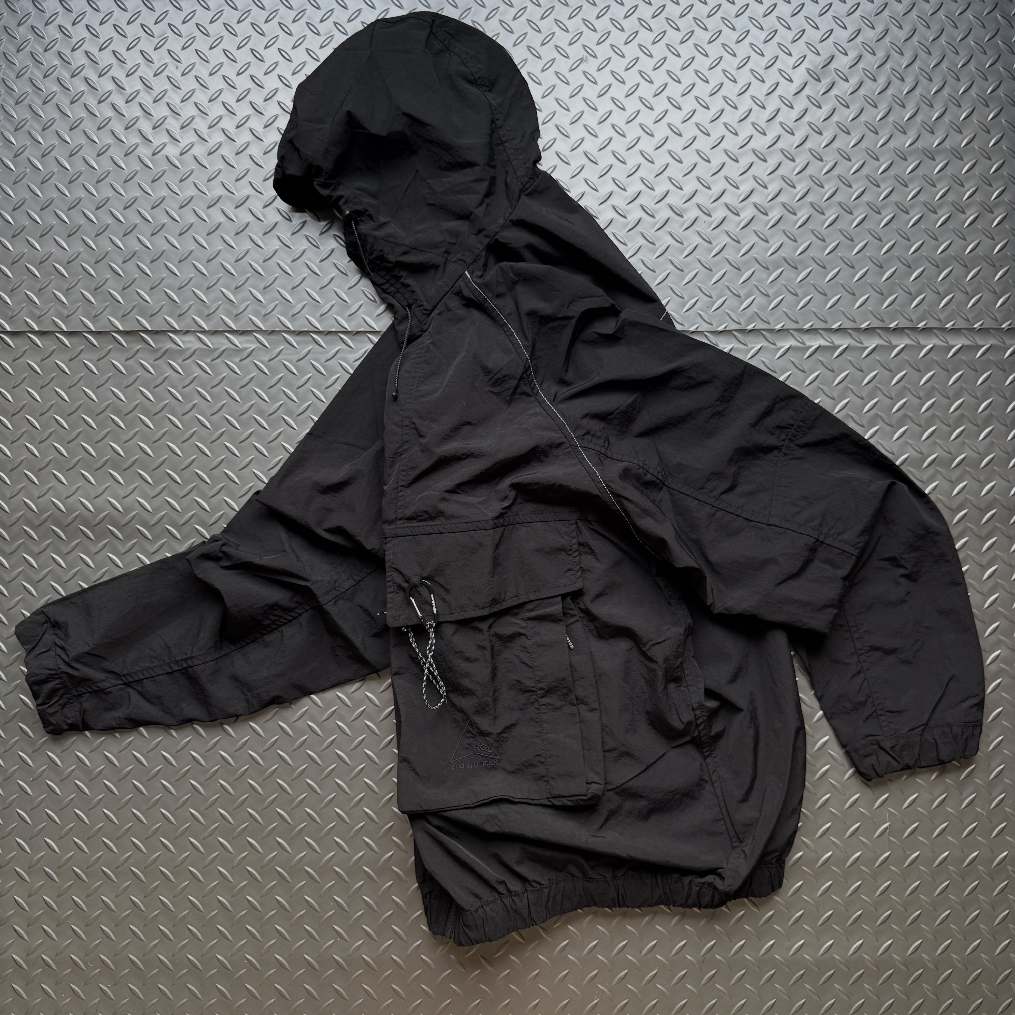 And Wander and wander ROA technical shell jacket Size US L / EU 52-54 / 3 - 3 Thumbnail
