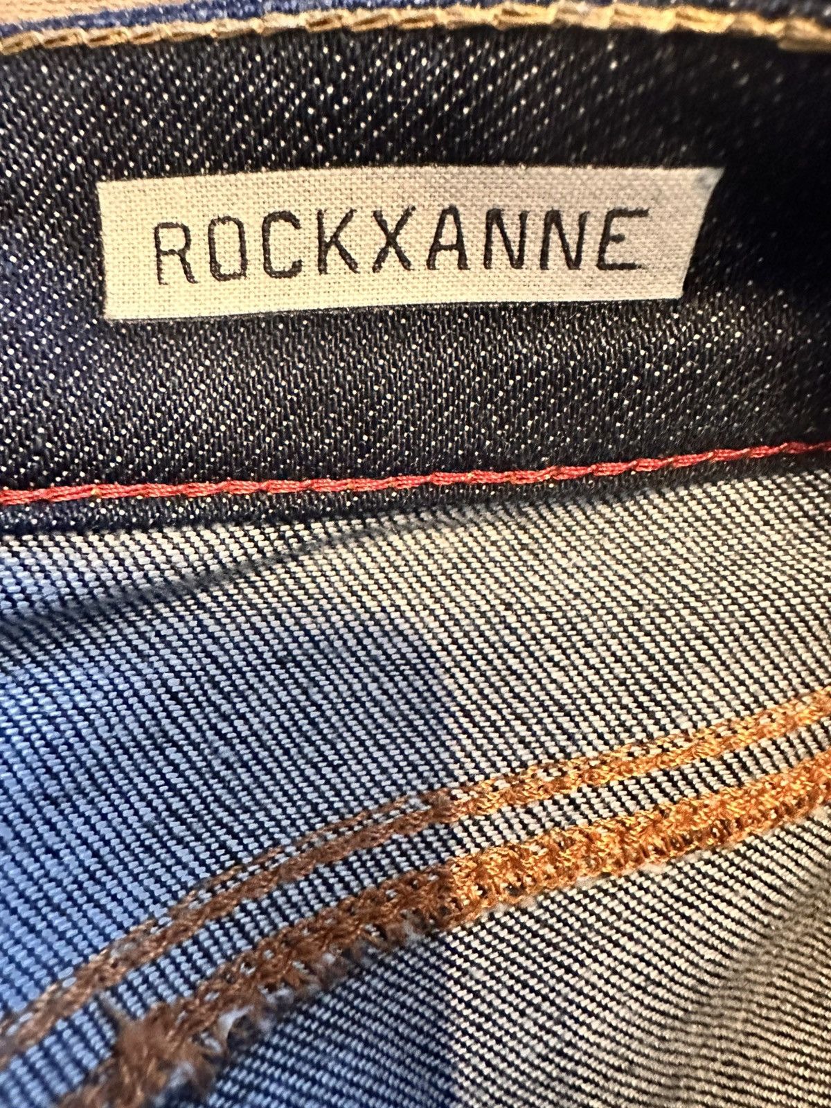 Replay Almost-New Replay Rockxanne Jeans Dark Wash Slim Fit W30L34 Size 30" / US 8 / IT 44 - 9 Thumbnail