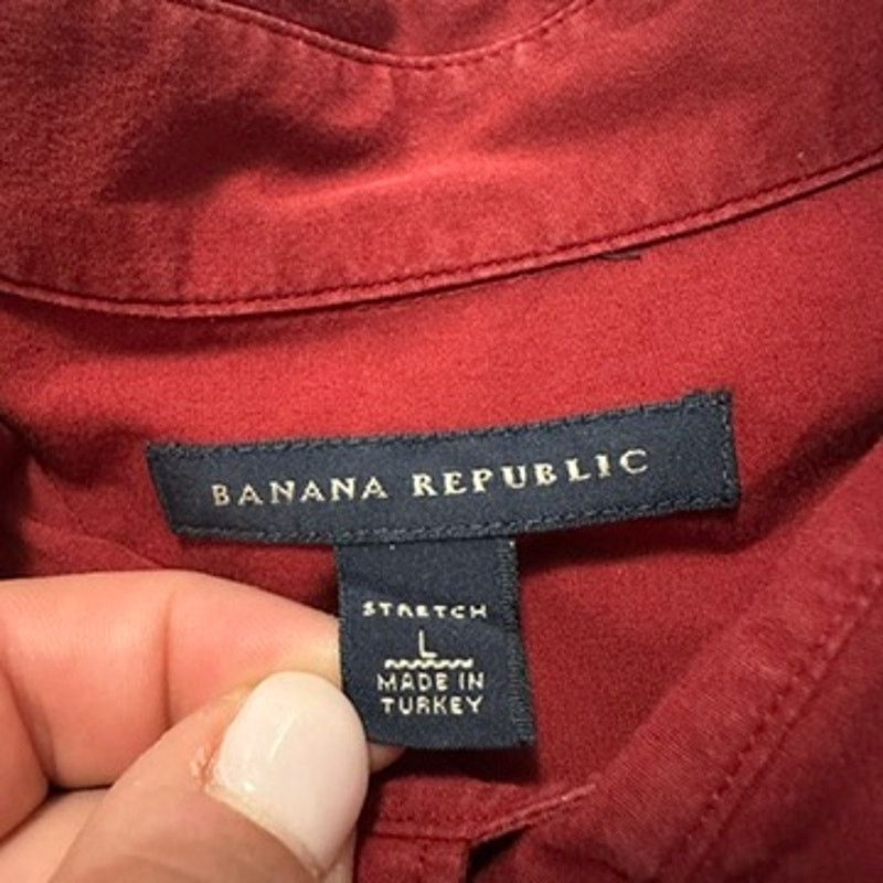 Banana Republic Banana Republic red stretch short sleeve button down size L Size US L / EU 52-54 / 3 - 4 Thumbnail